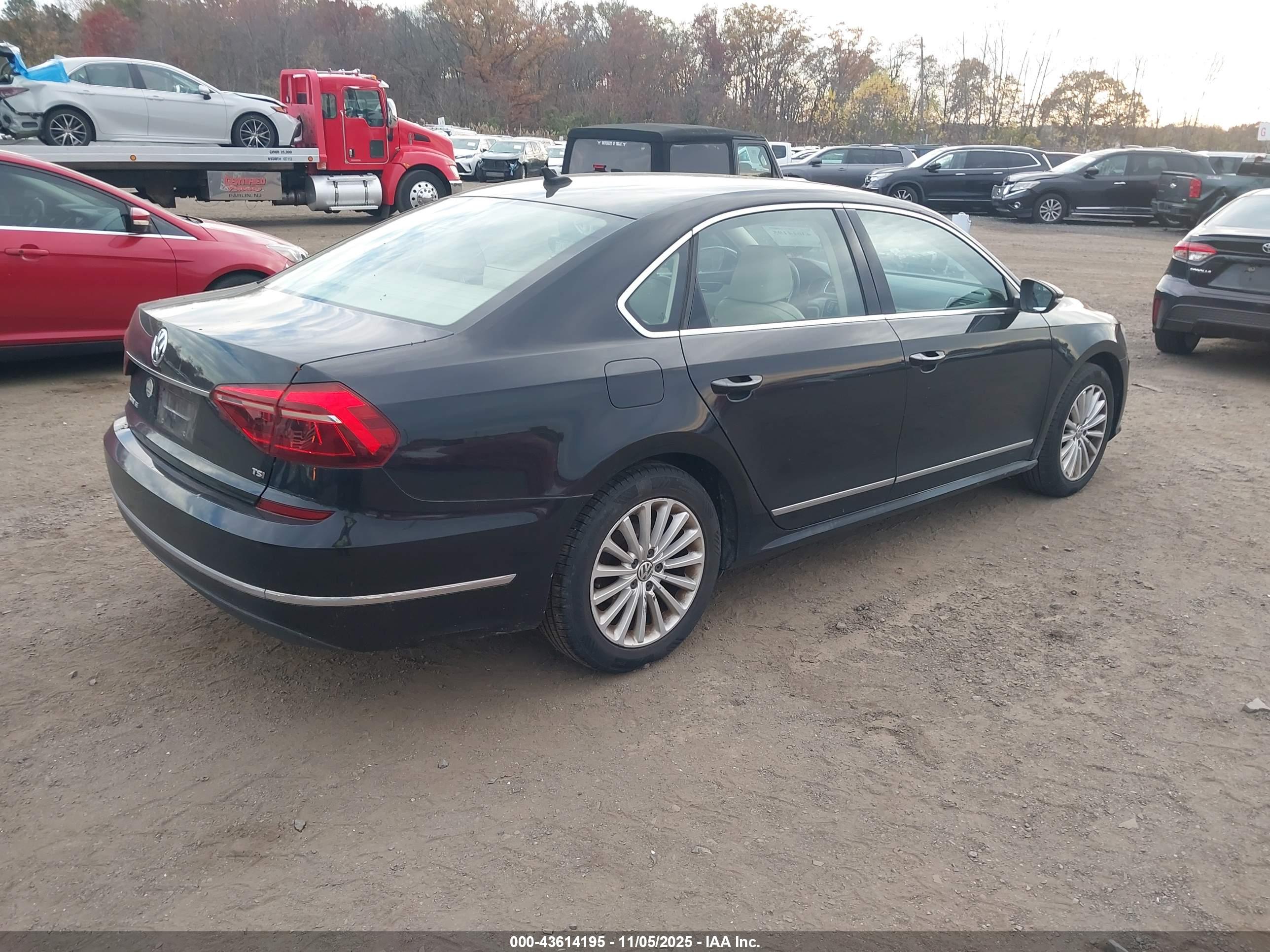 VOLKSWAGEN PASSAT image 4