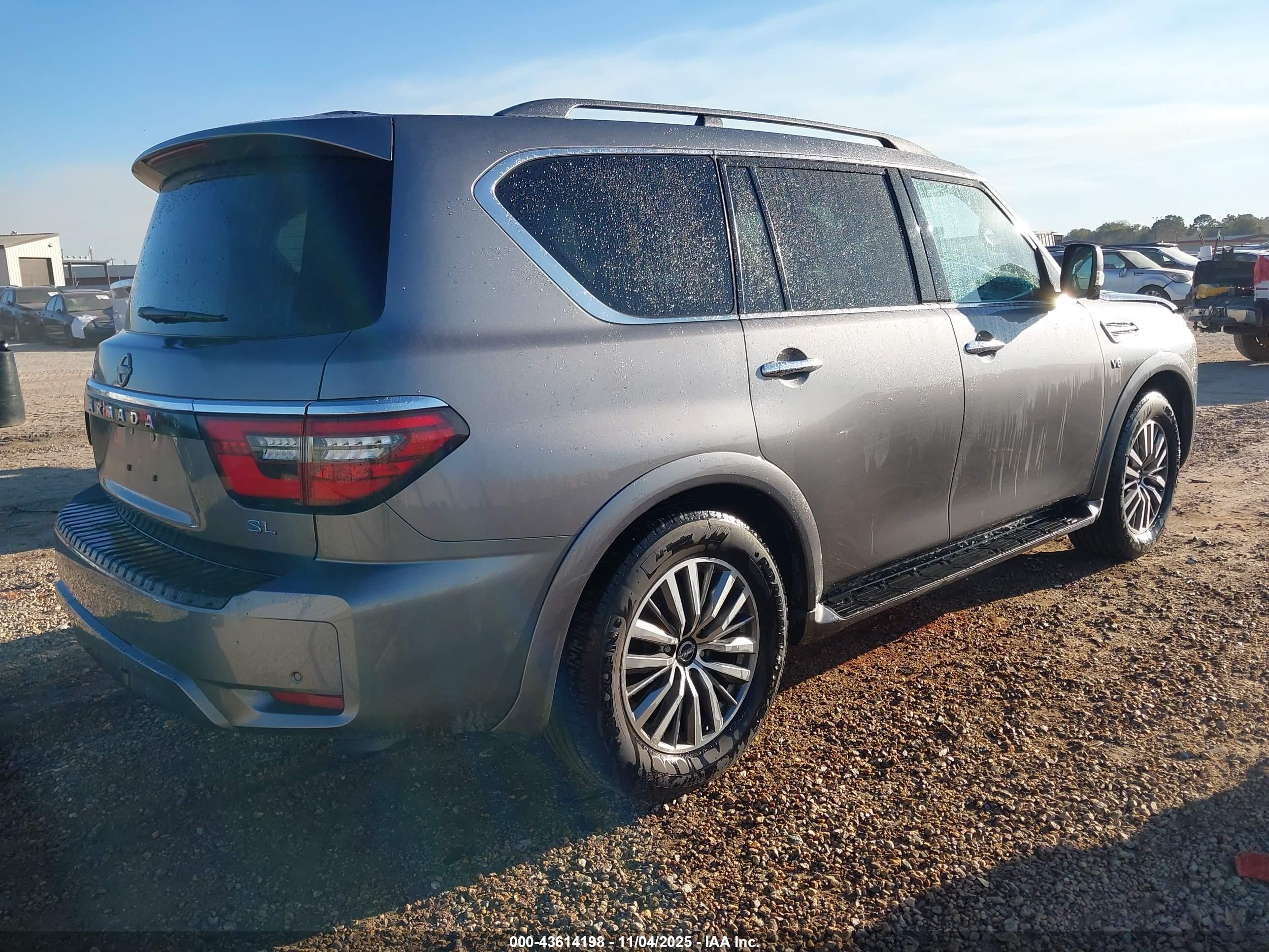 NISSAN ARMADA image 4