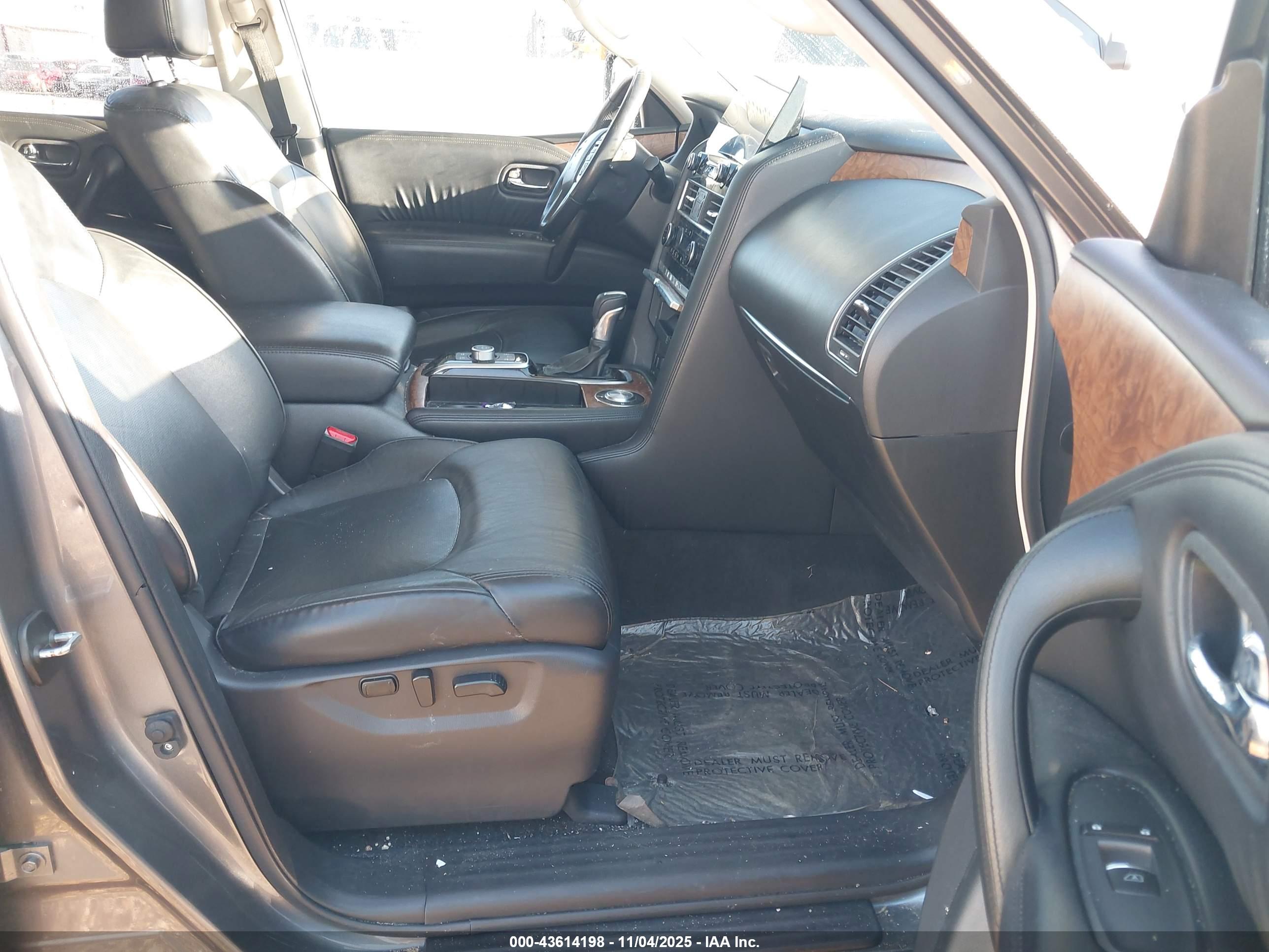 NISSAN ARMADA image 5