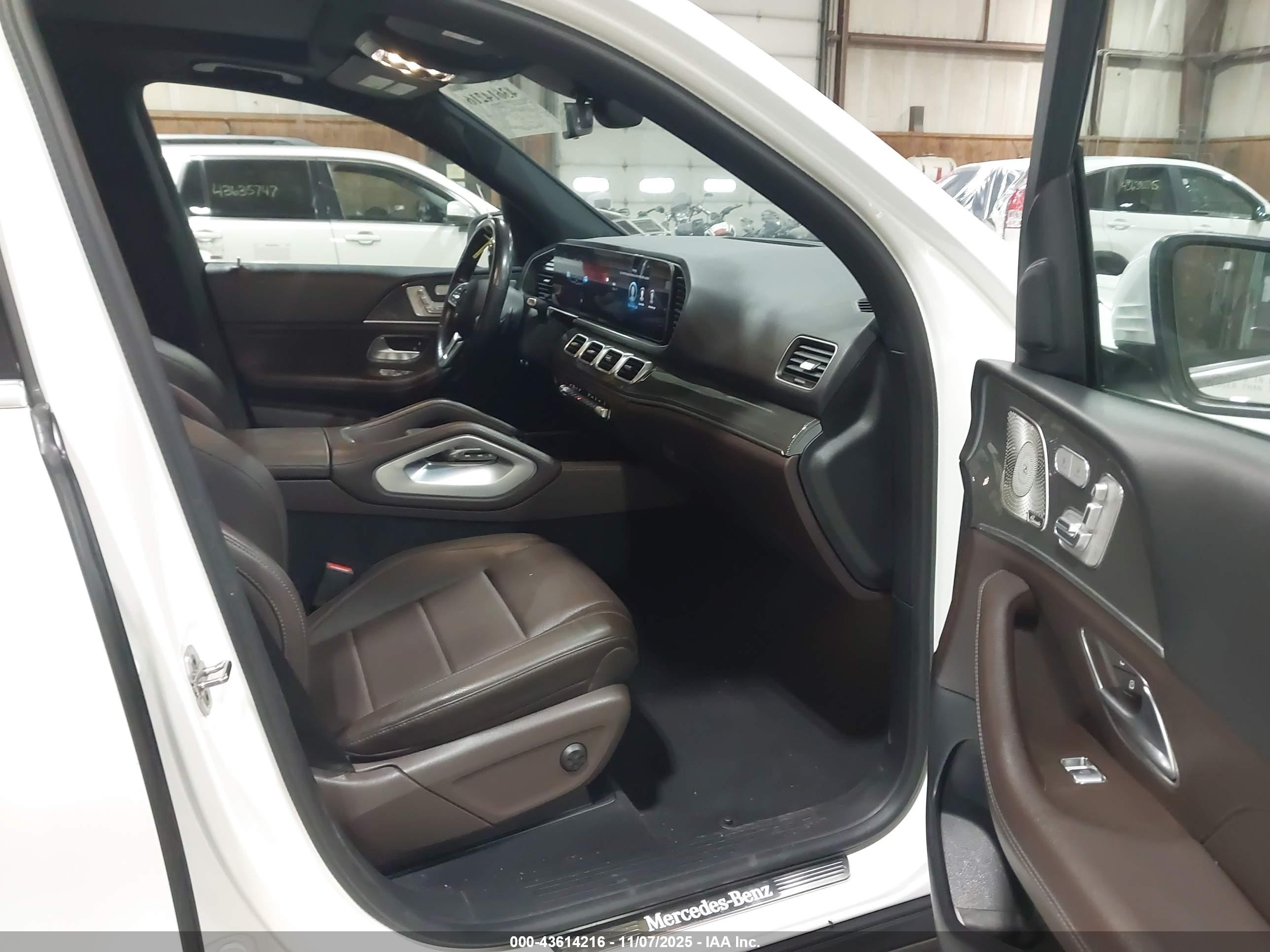 MERCEDES-BENZ GLE image 5