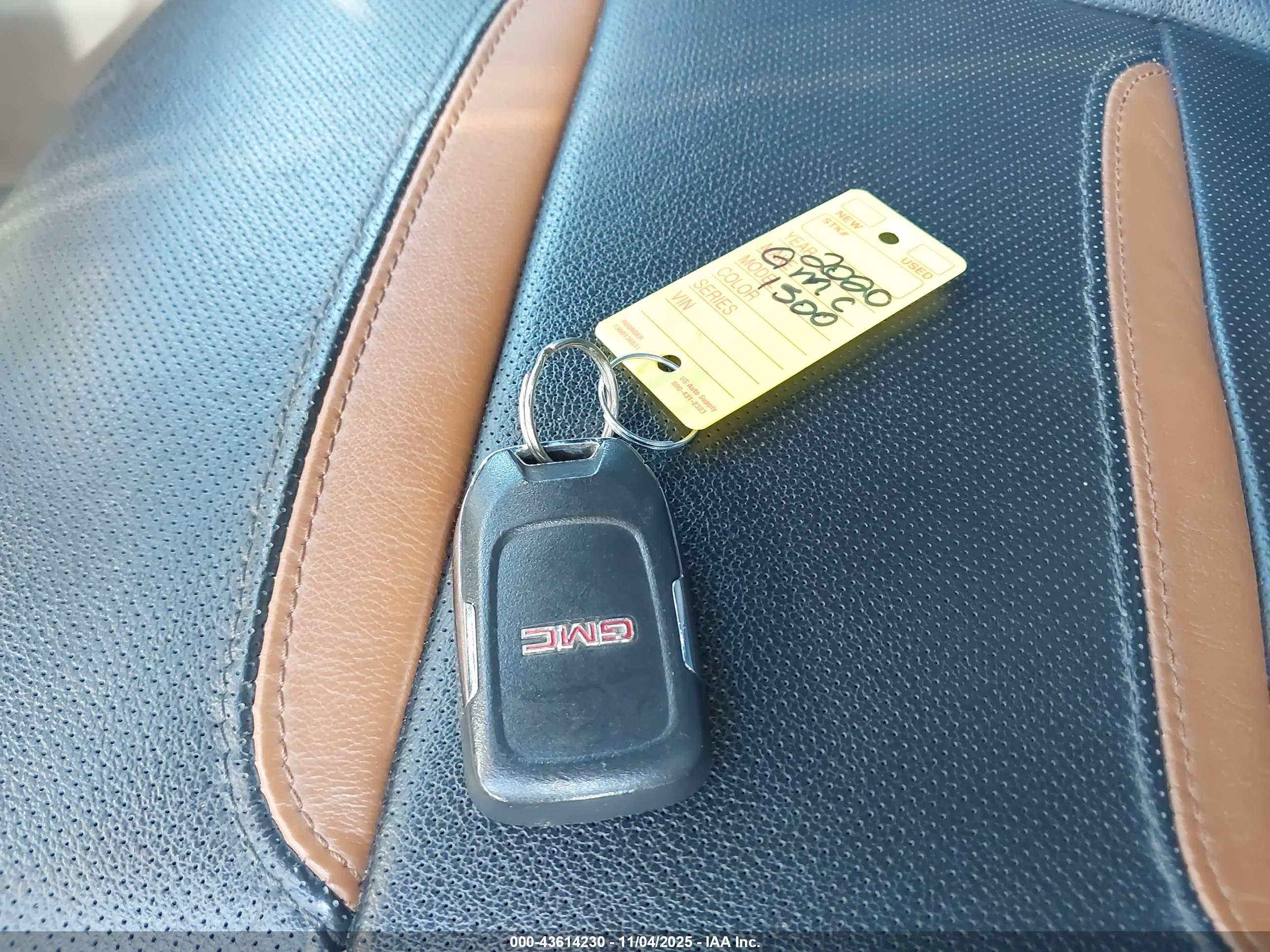 GMC SIERRA image 11