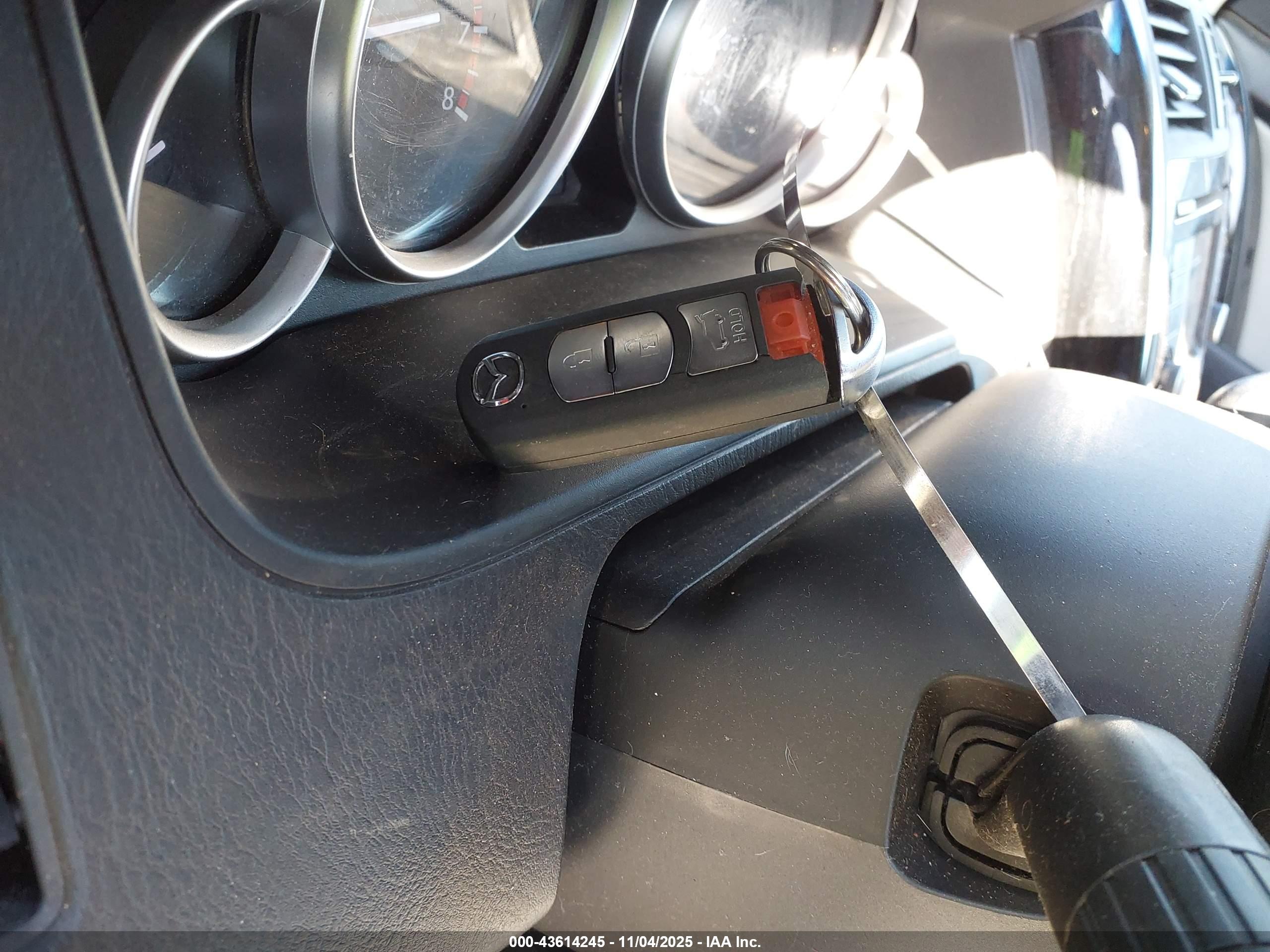 MAZDA CX-9 image 11