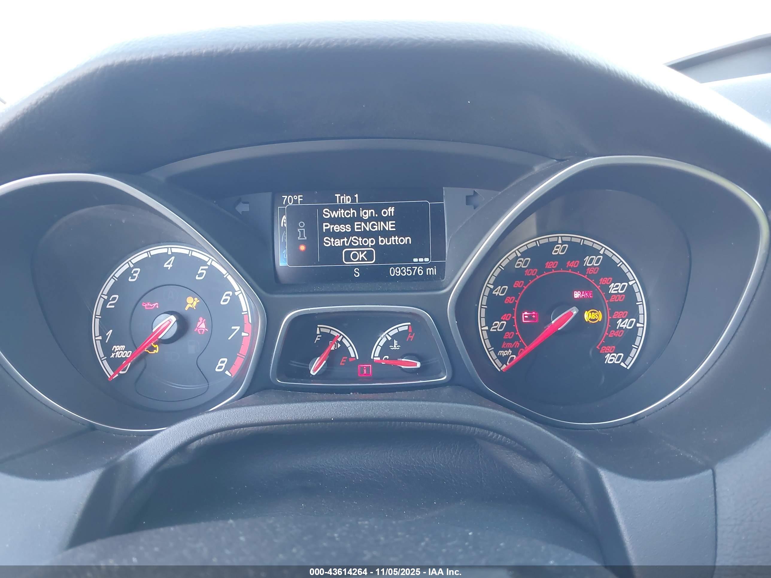 FORD FOCUS image 7