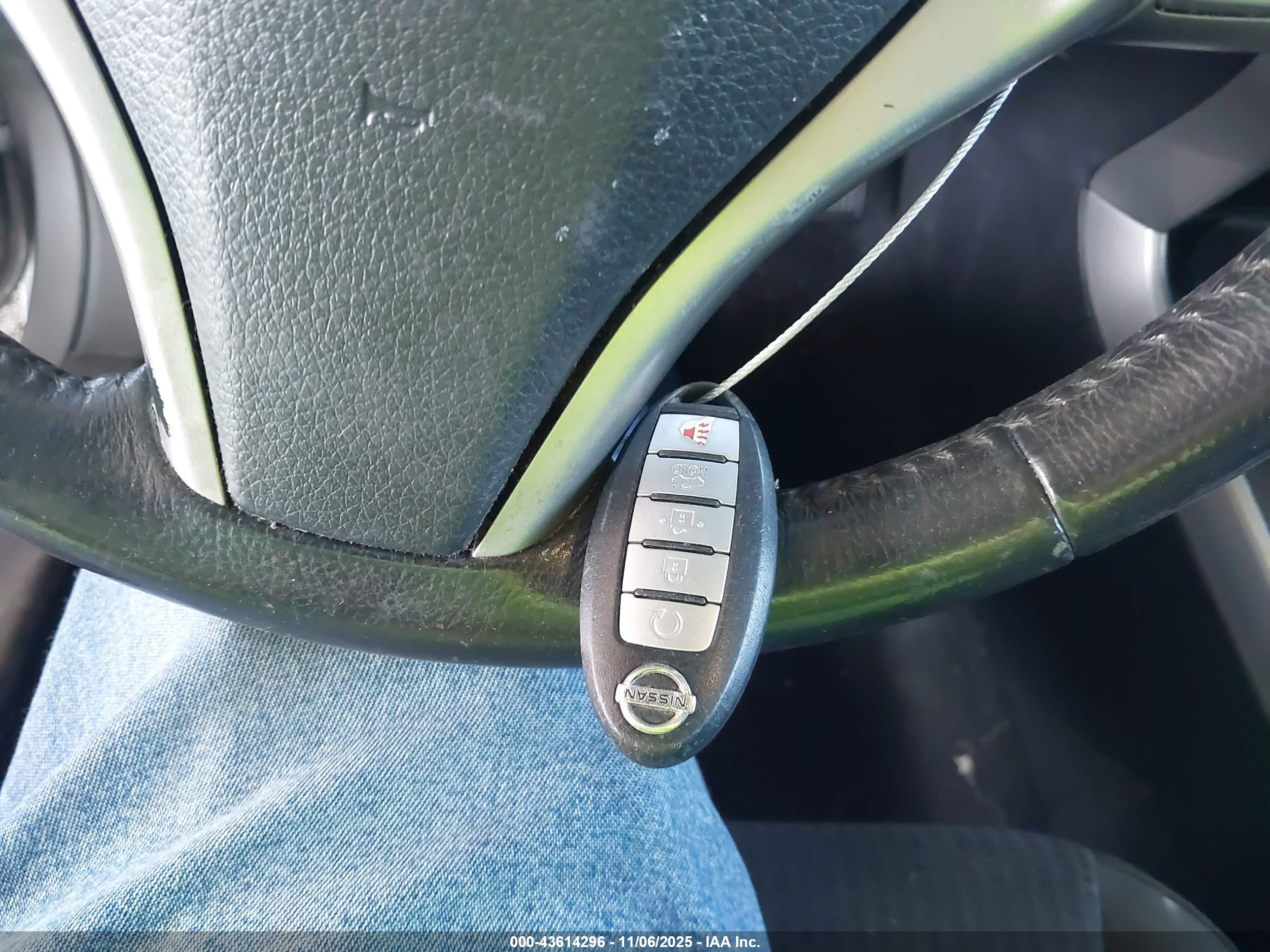 NISSAN ALTIMA image 11