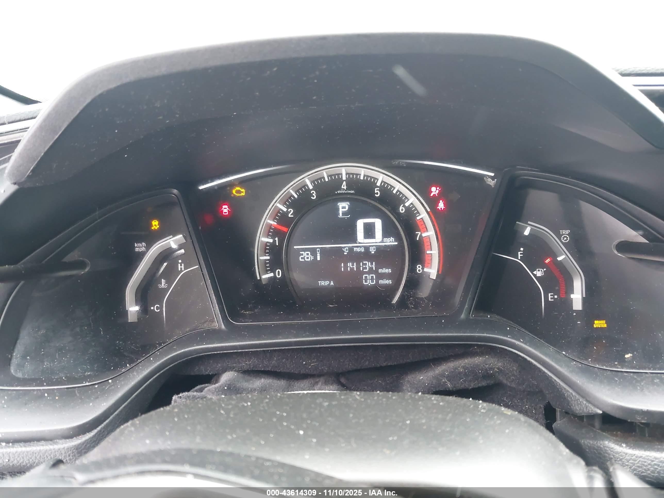 HONDA CIVIC image 7