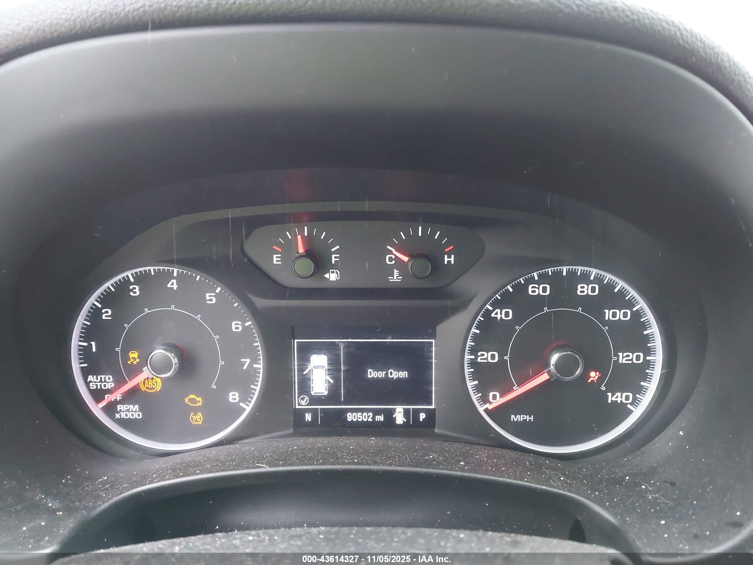 GMC TERRAIN image 7