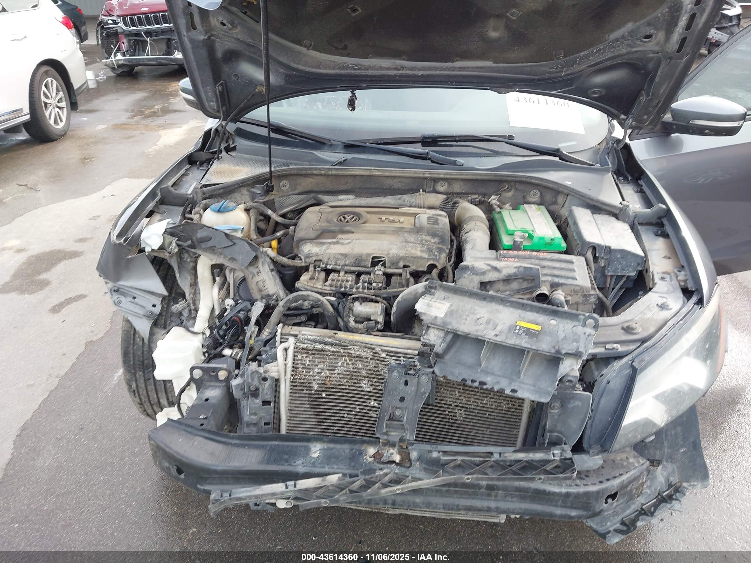 VOLKSWAGEN PASSAT image 10