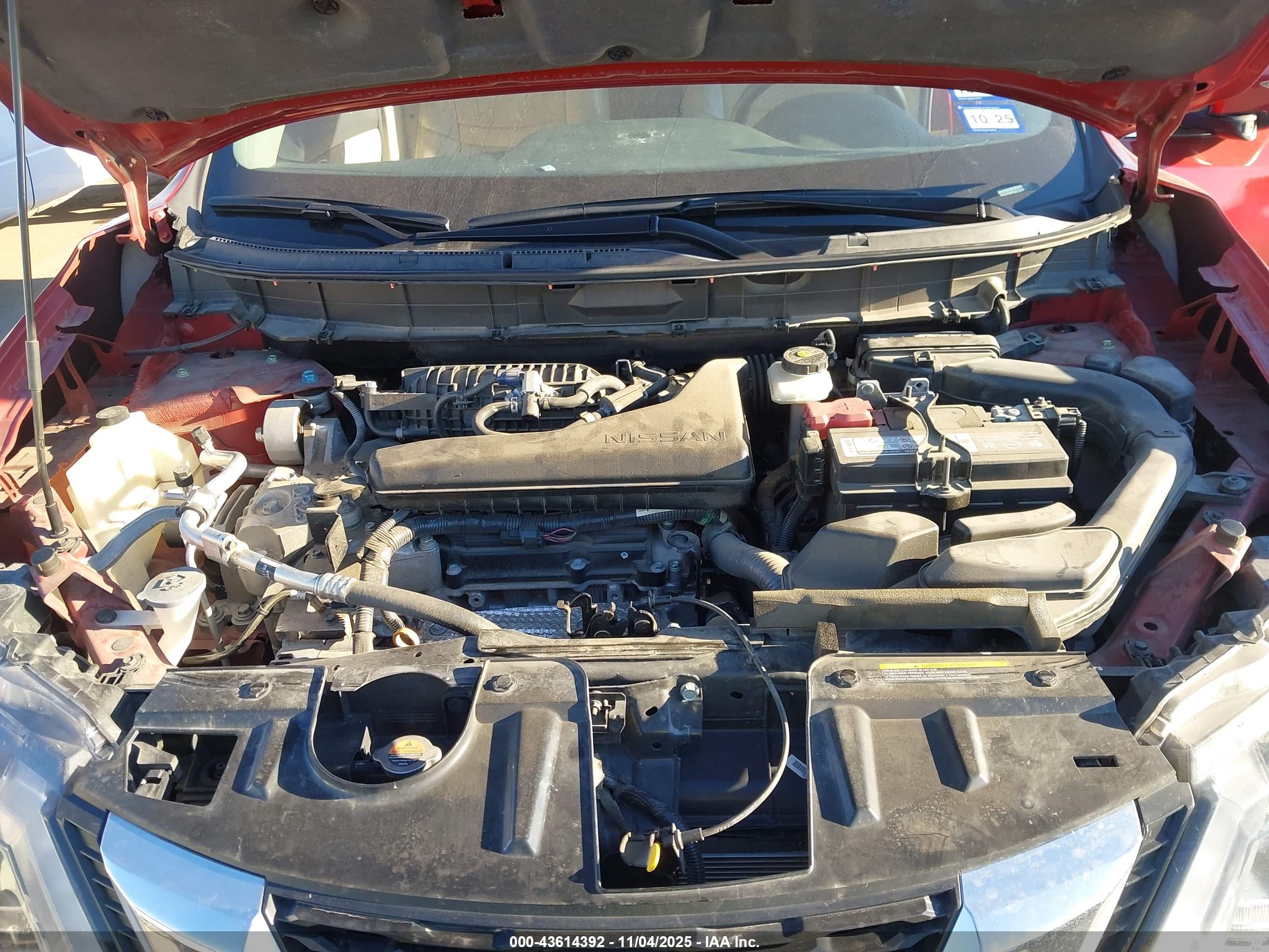 NISSAN ROGUE image 10