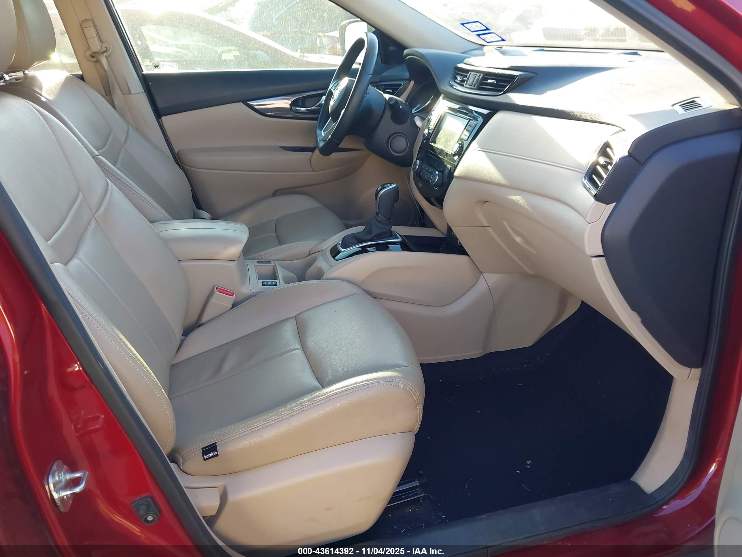 NISSAN ROGUE image 5