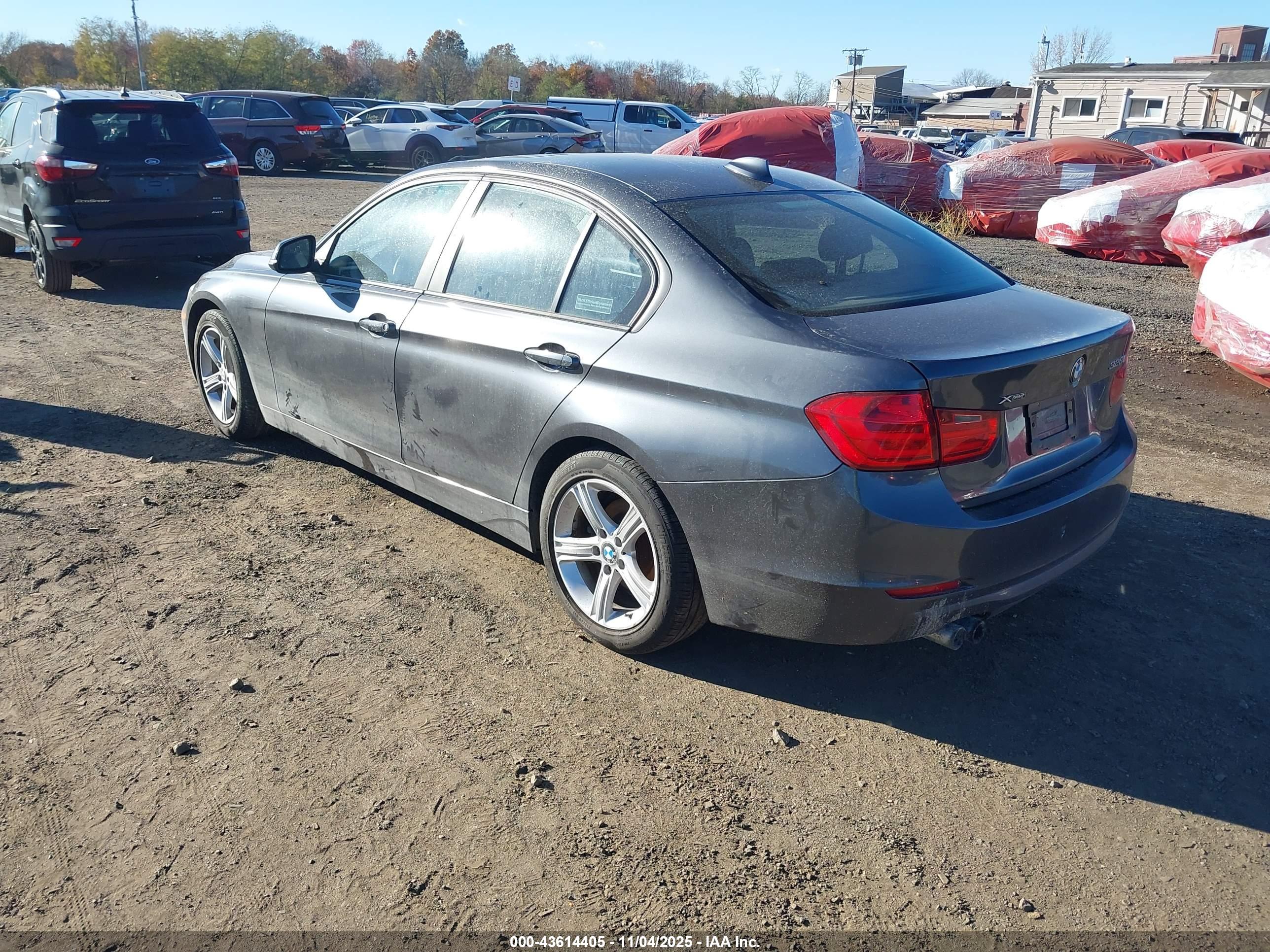 BMW 328I image 3