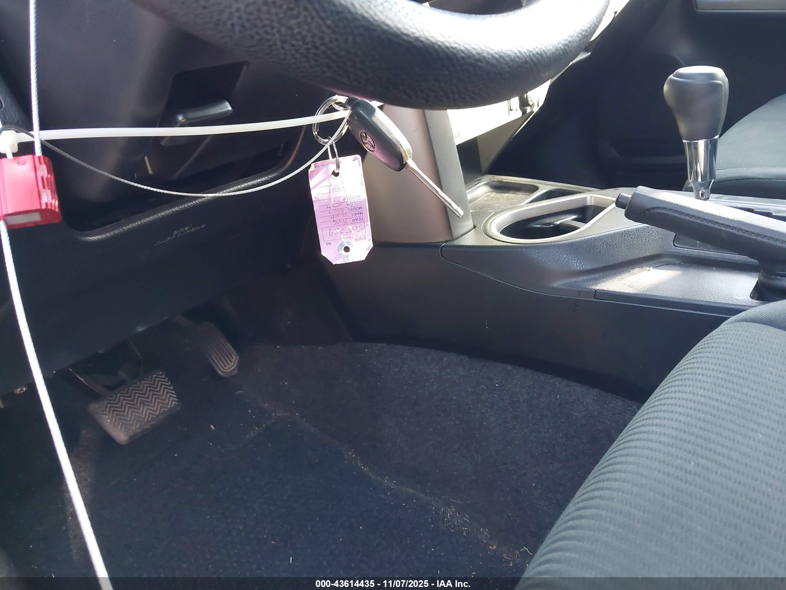 TOYOTA RAV4 image 11
