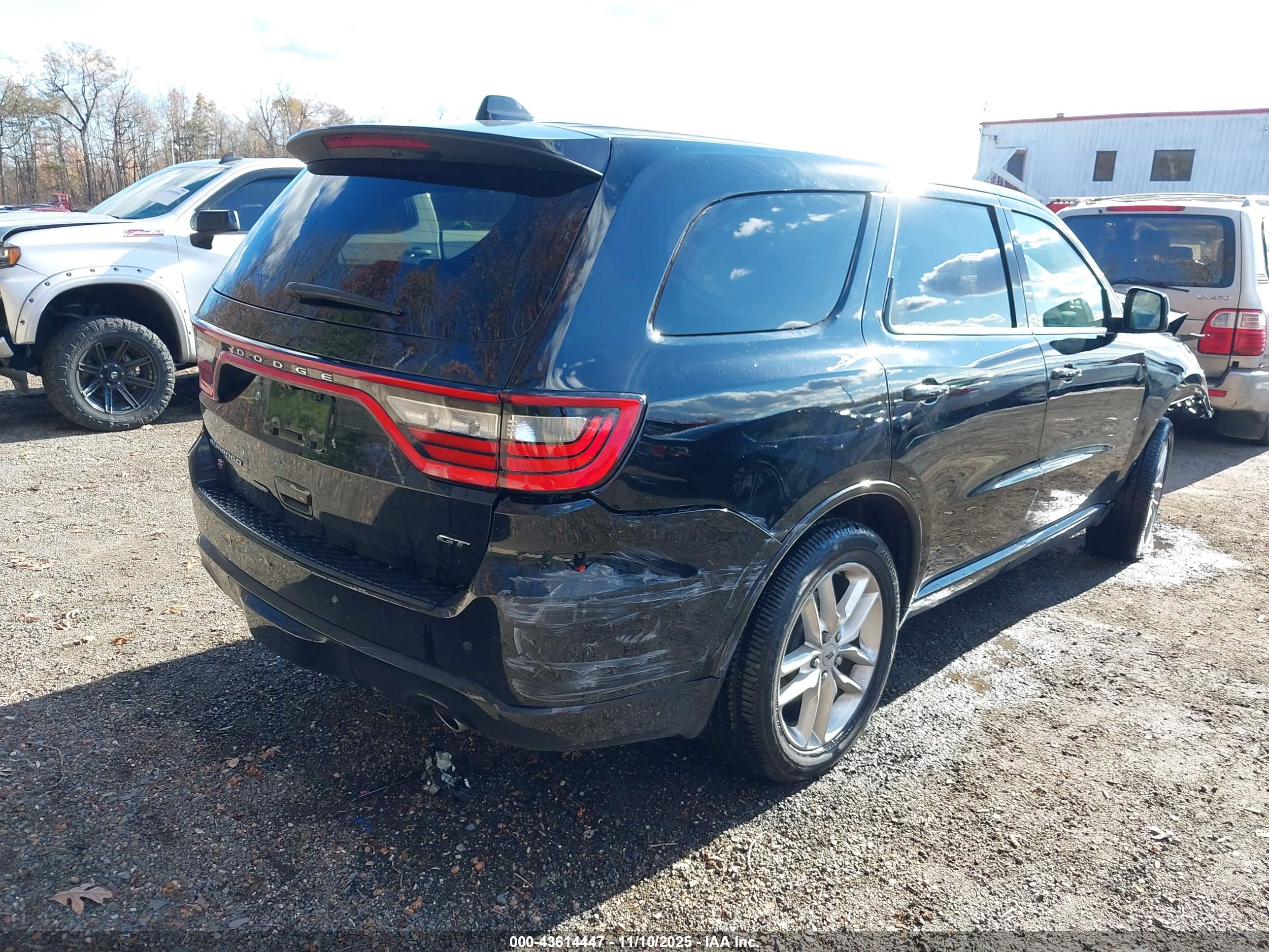 DODGE DURANGO image 4