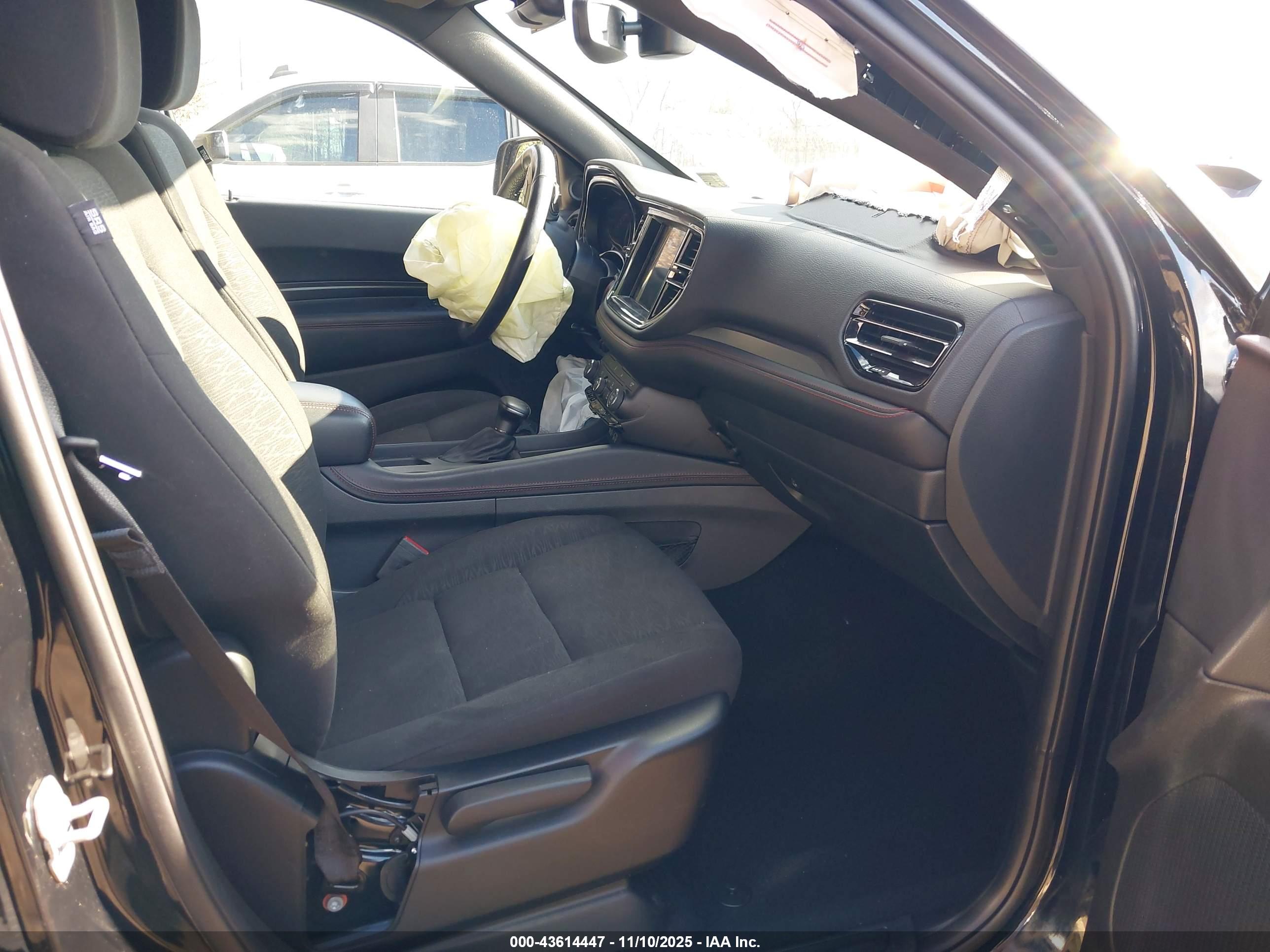 DODGE DURANGO image 5