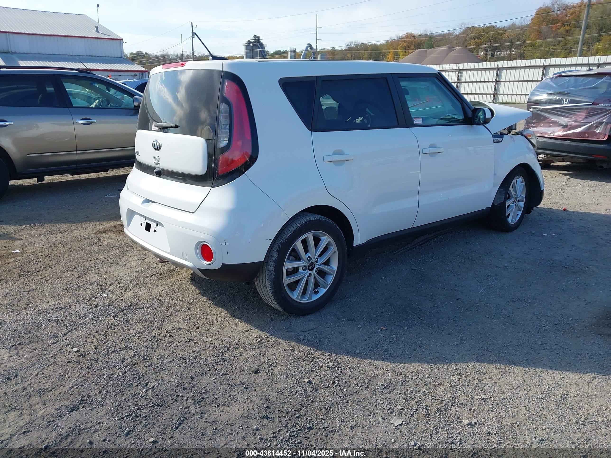 KIA SOUL image 4
