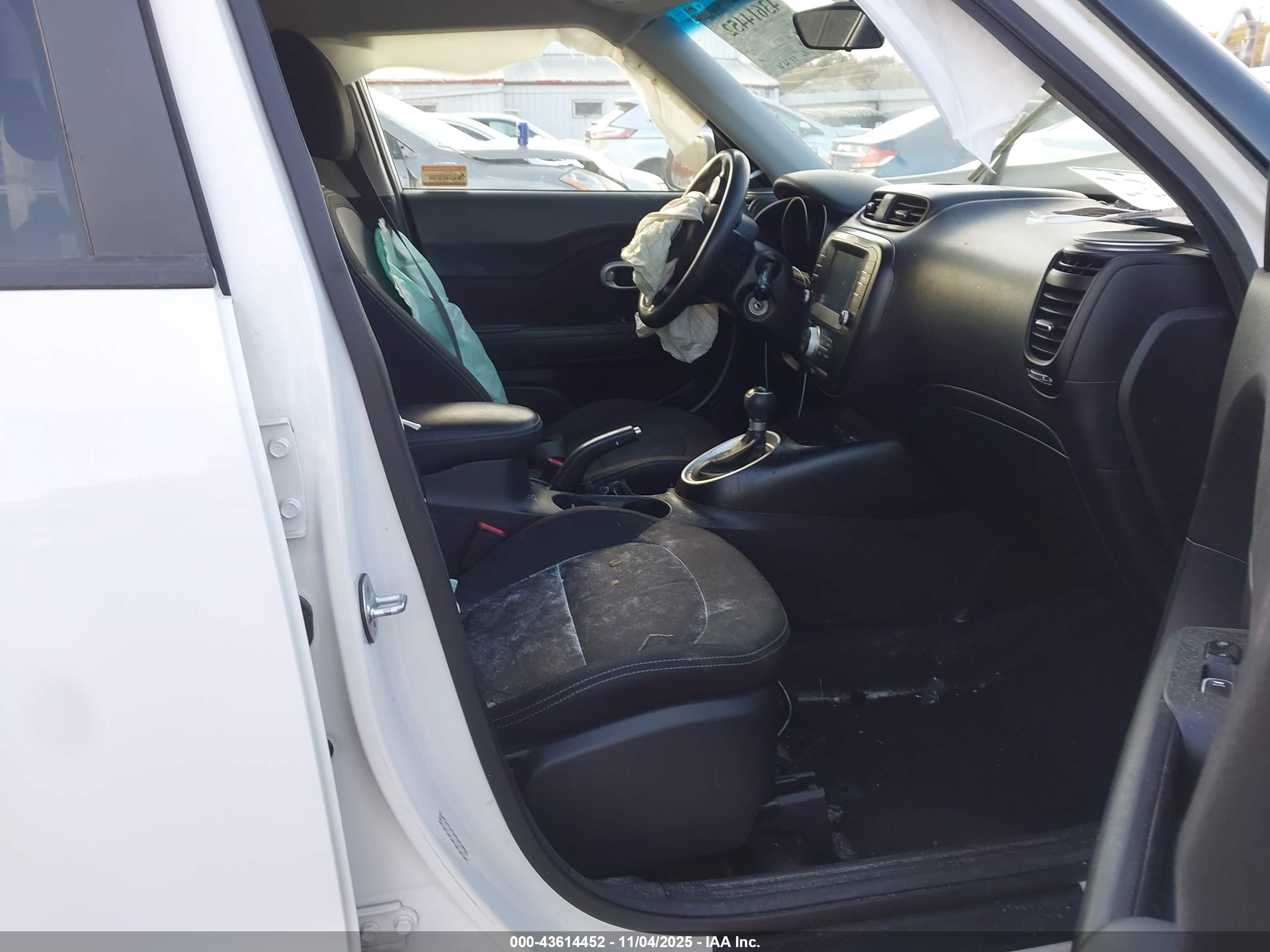 KIA SOUL image 5