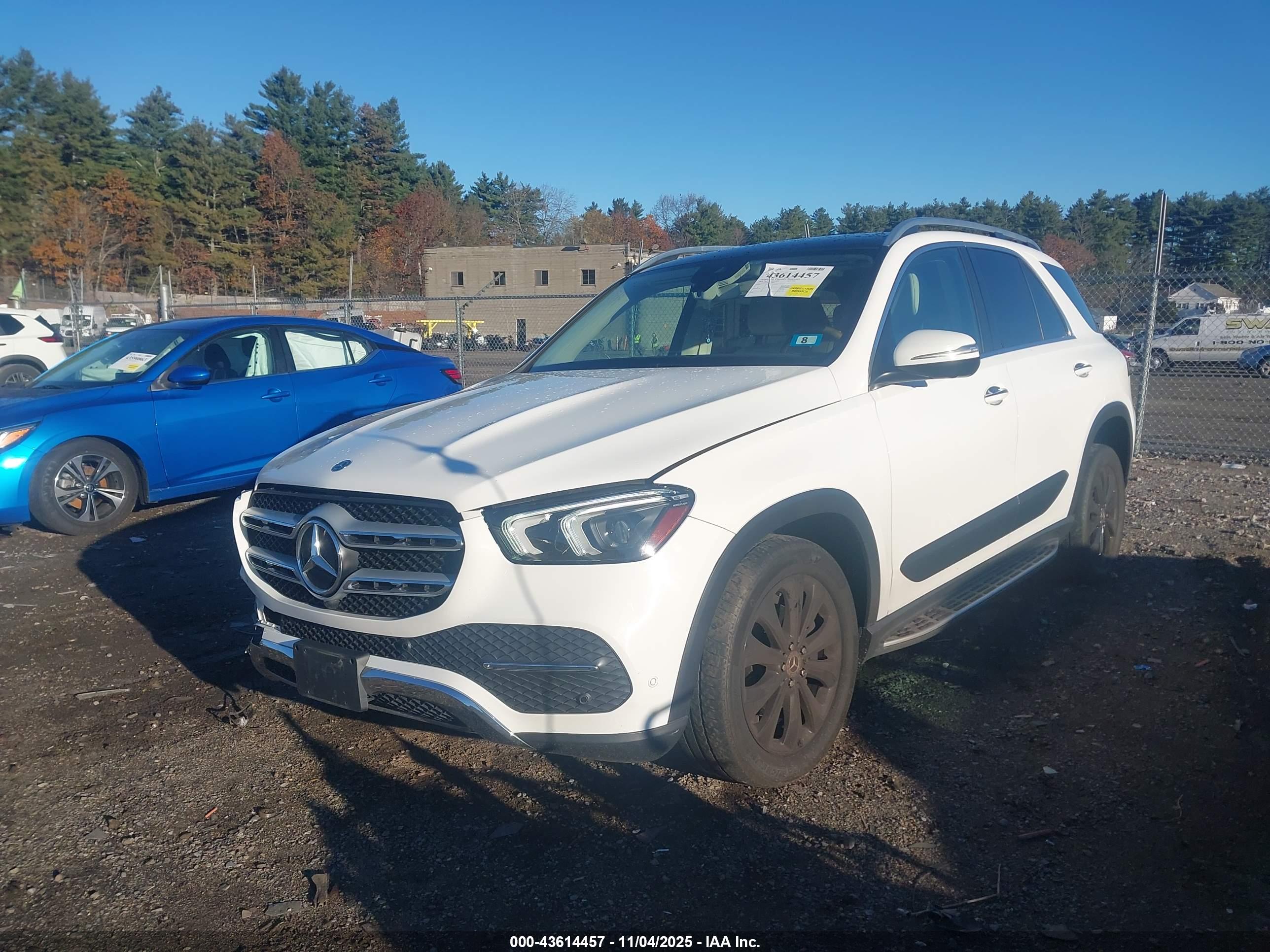 MERCEDES-BENZ GLE image 2