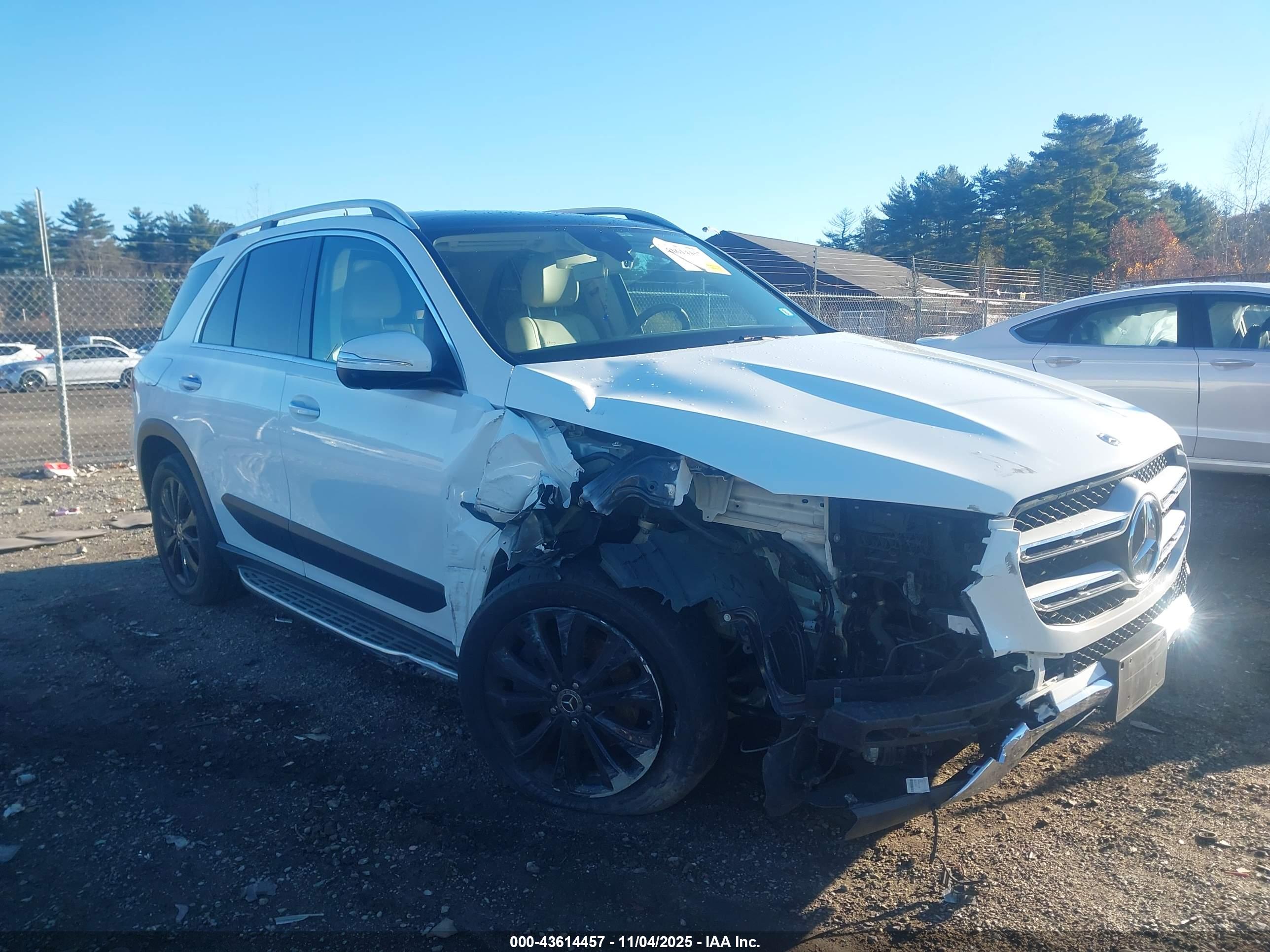 MERCEDES-BENZ GLE image 6