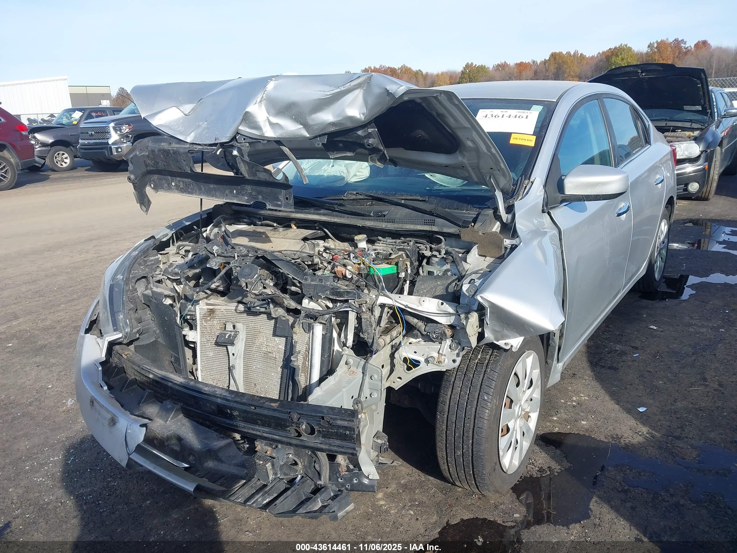 NISSAN SENTRA image 6