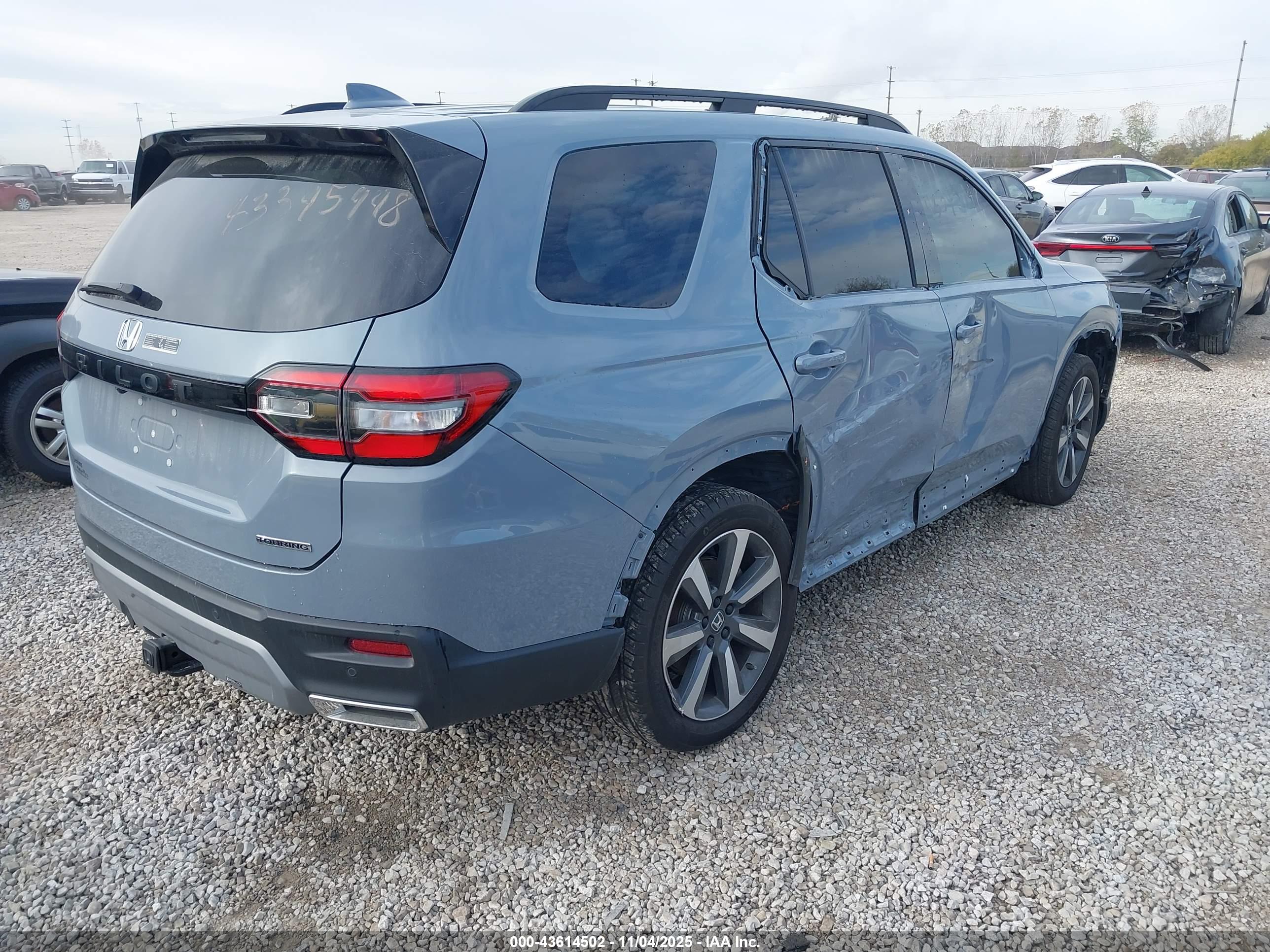 HONDA PILOT image 4