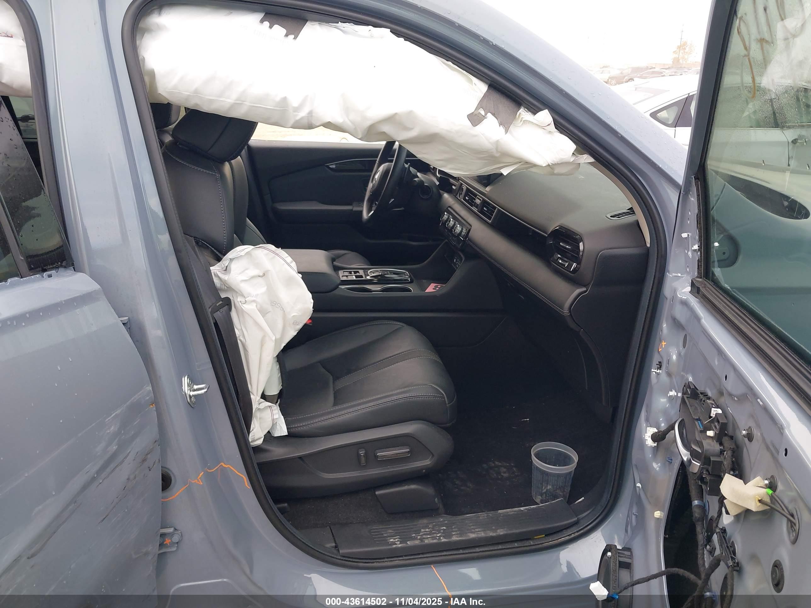 HONDA PILOT image 5