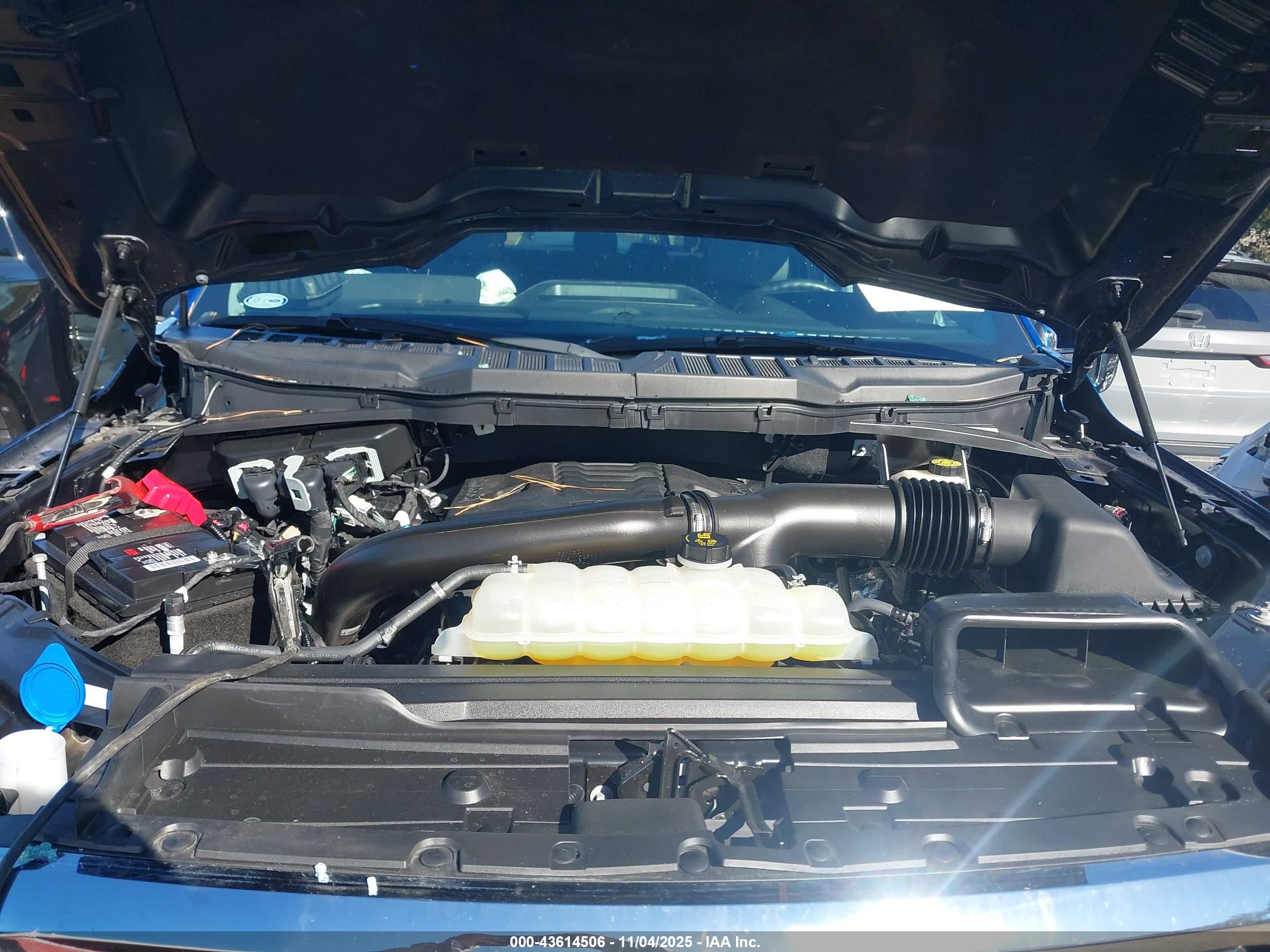 FORD F-150 image 10