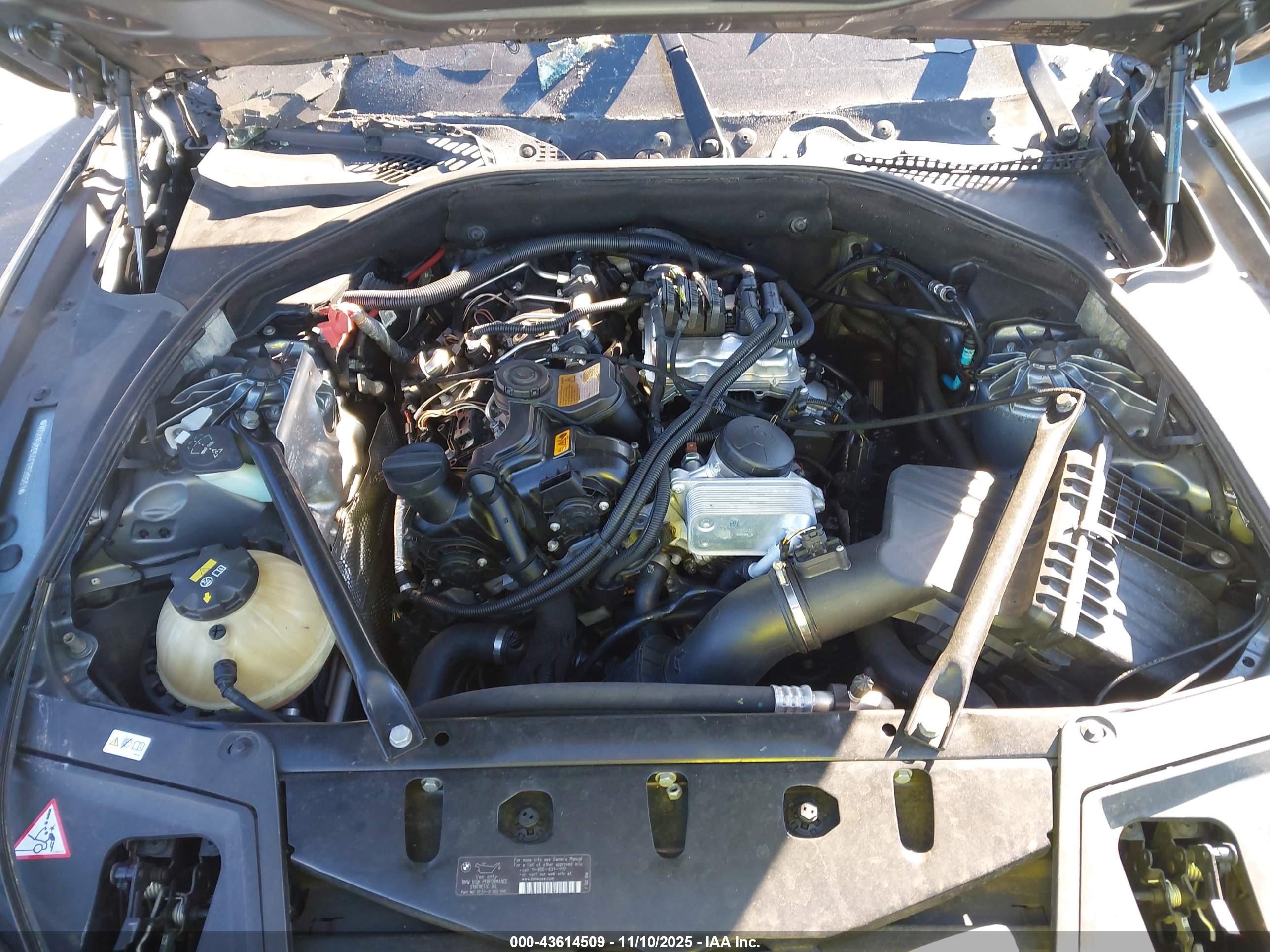 BMW 528I image 10