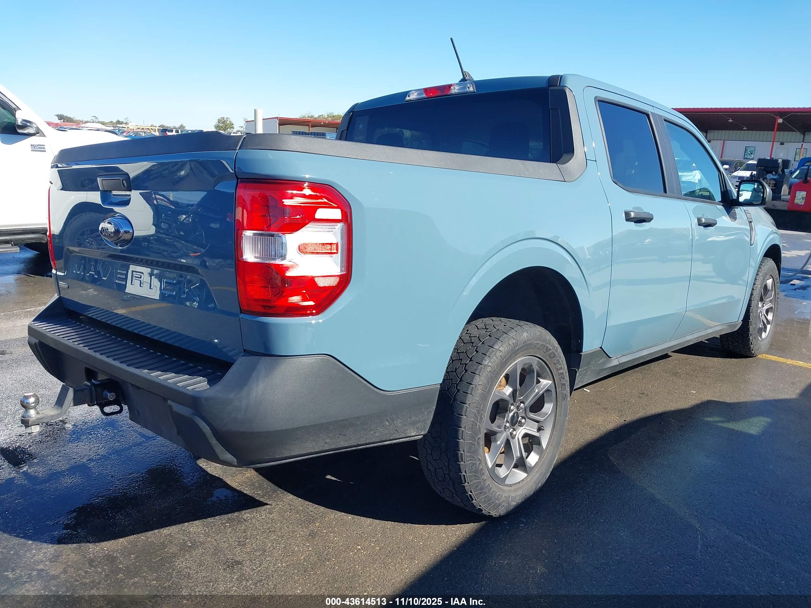 FORD MAVERICK image 4