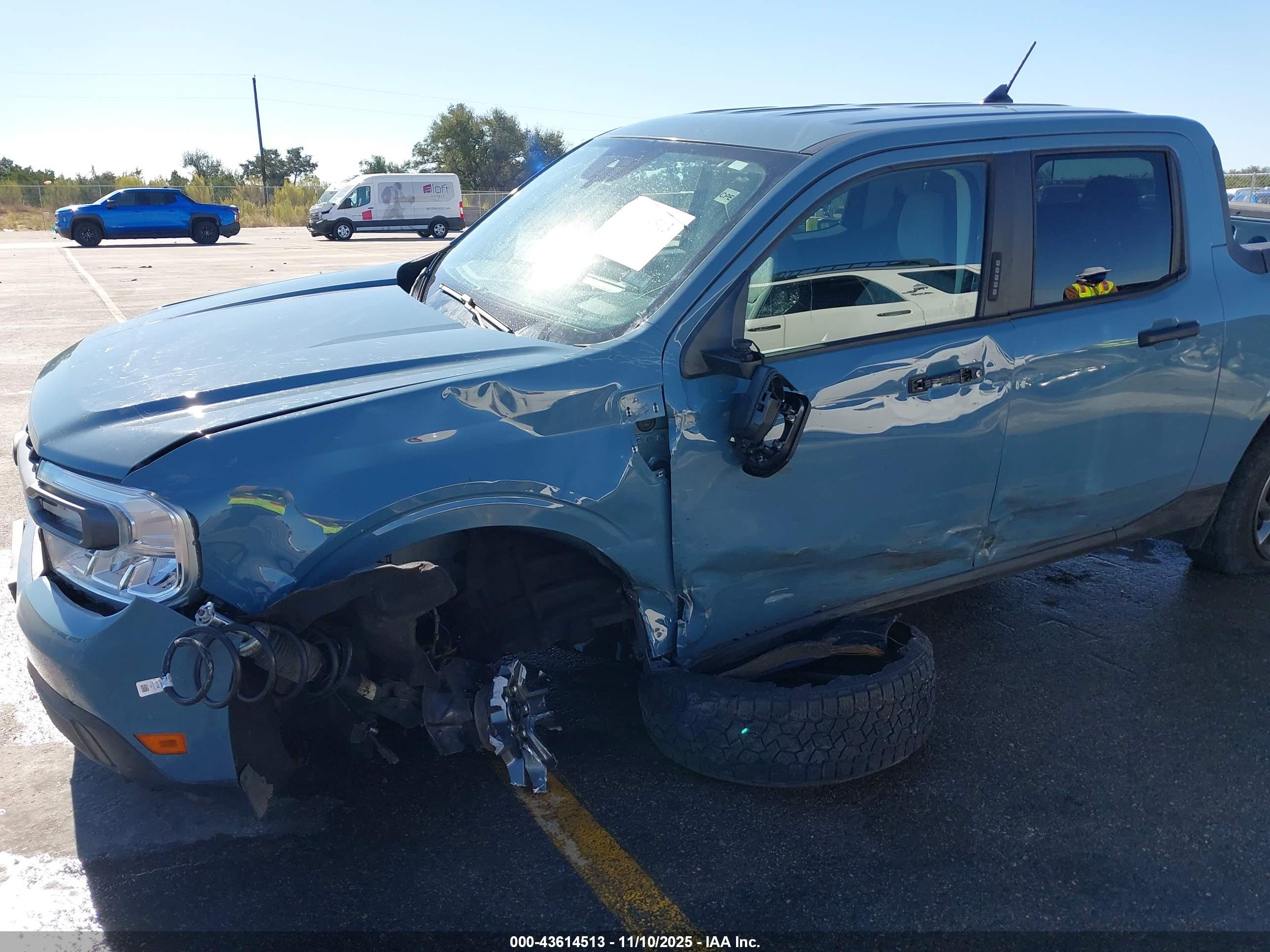 FORD MAVERICK image 6