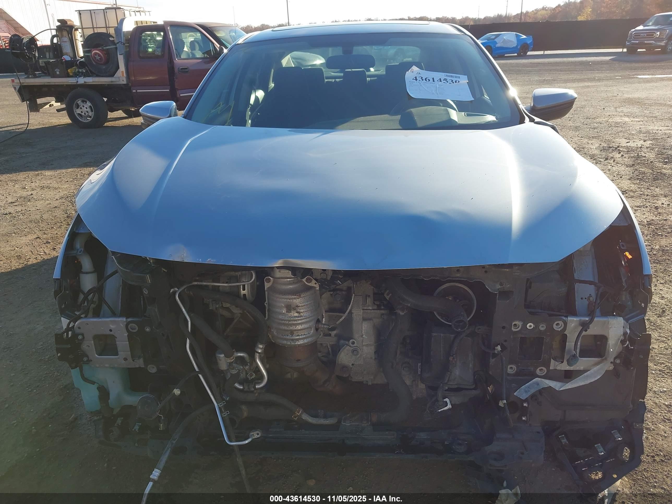 HONDA CIVIC image 6