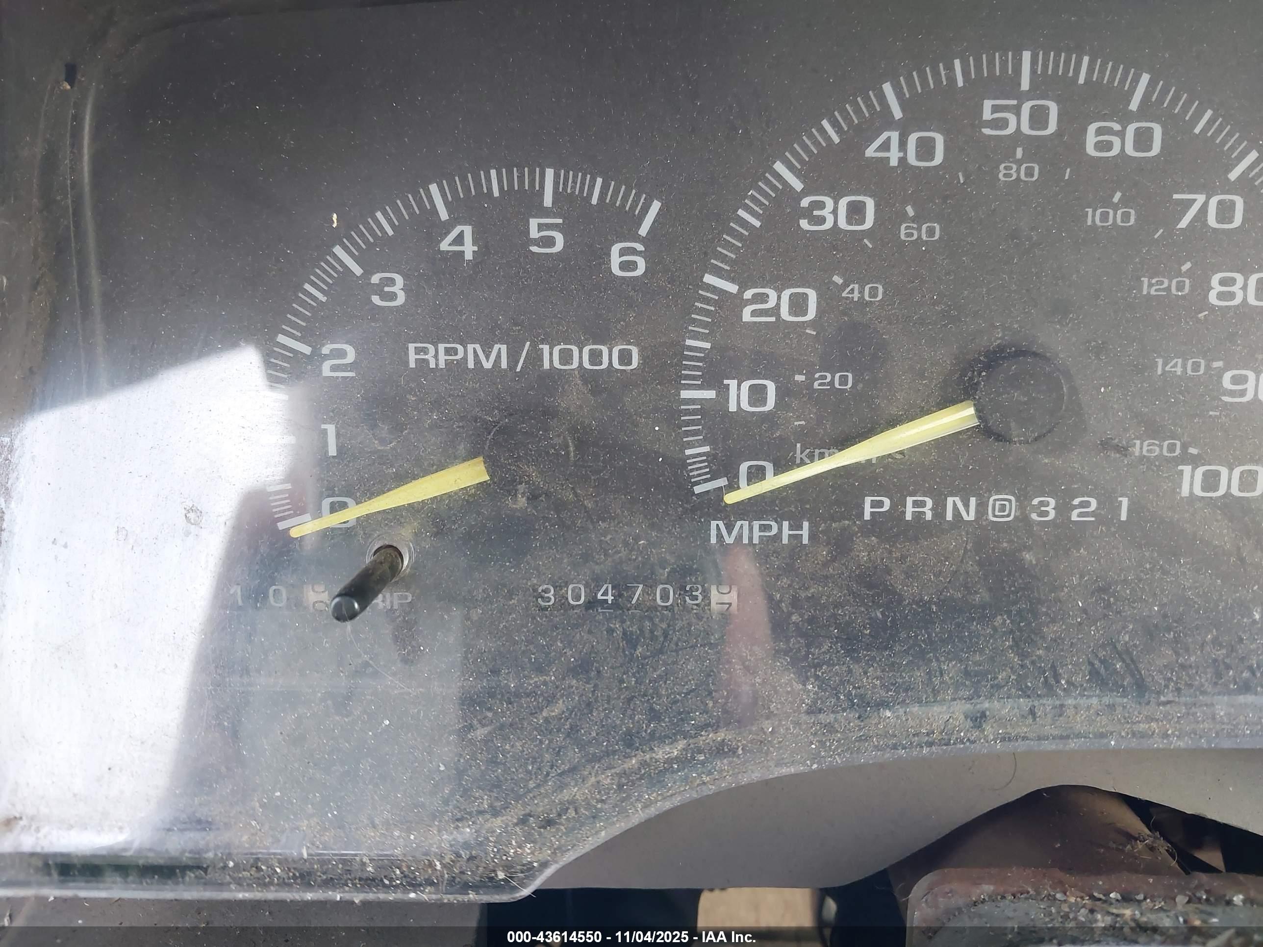 CHEVROLET C1500 image 7