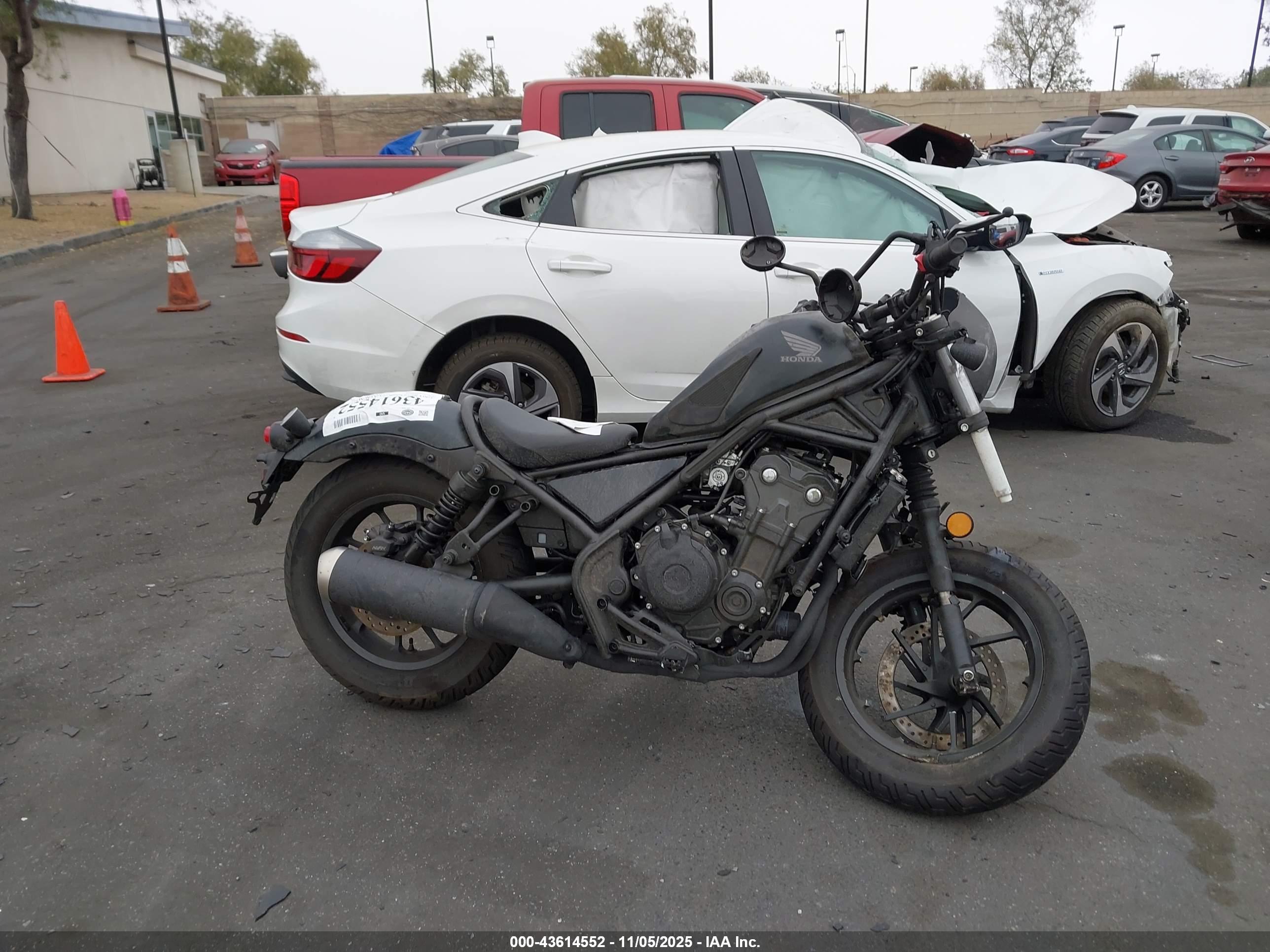 HONDA CMX500 image 8