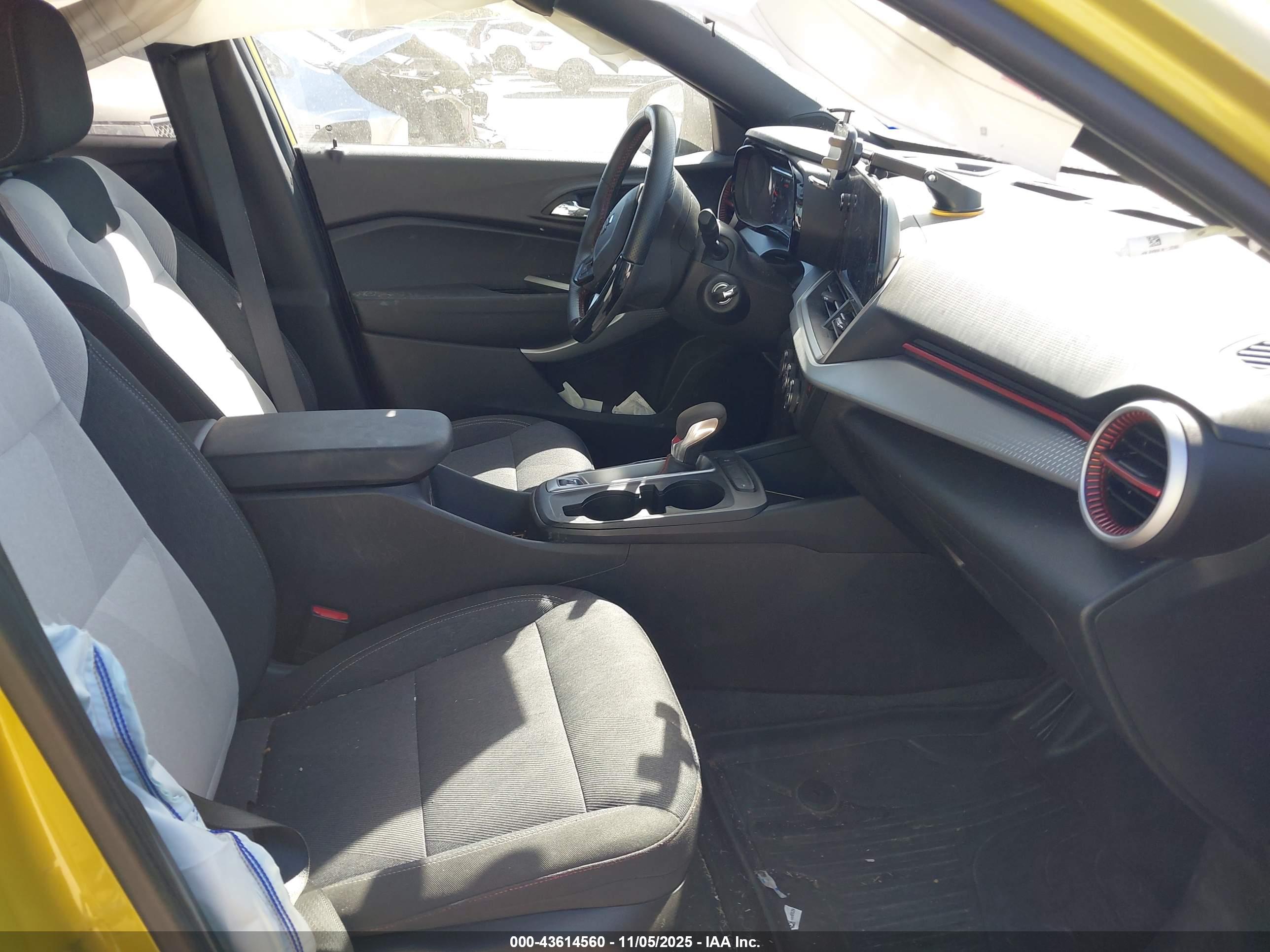 CHEVROLET TRAX image 5