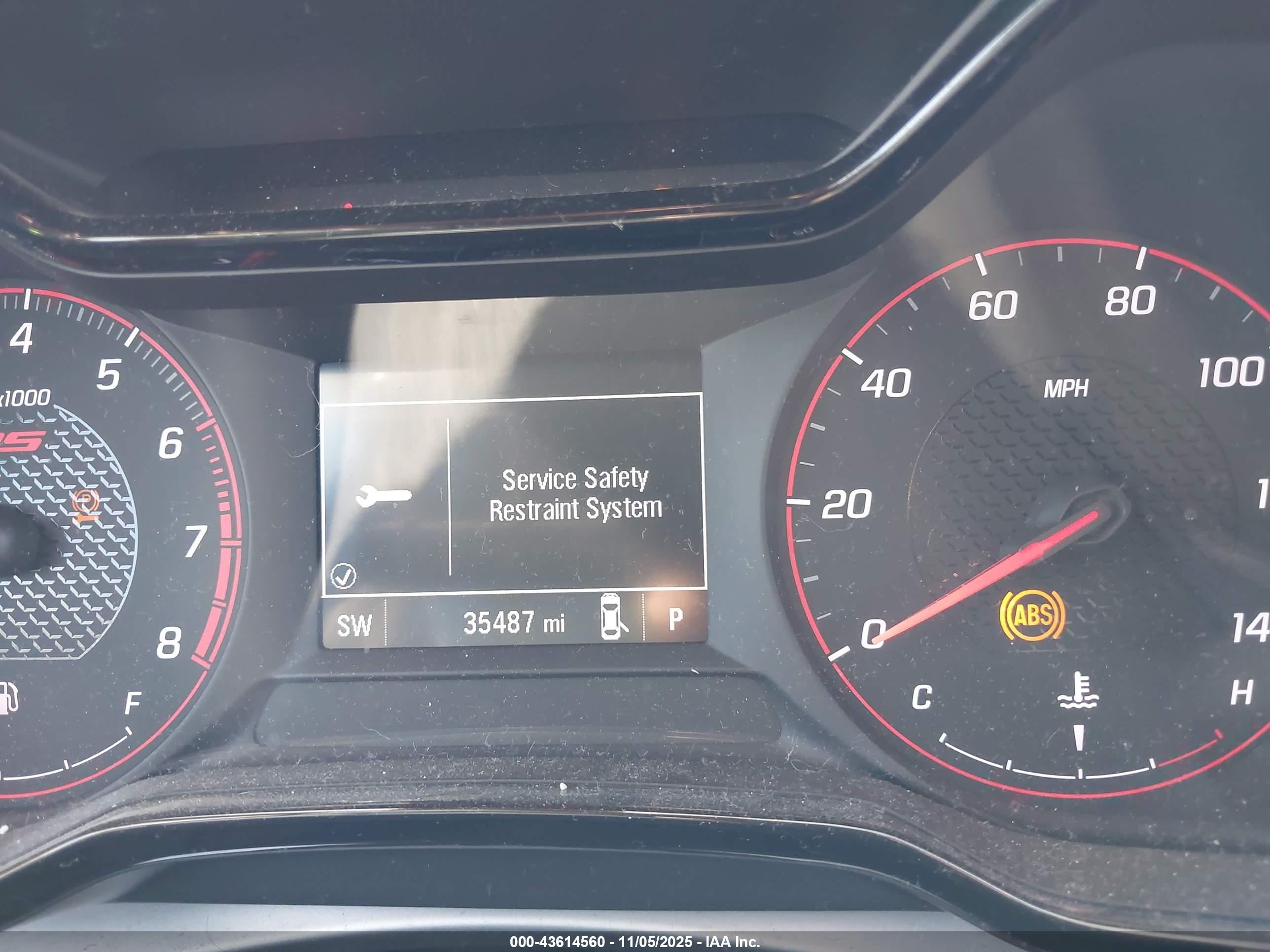CHEVROLET TRAX image 7