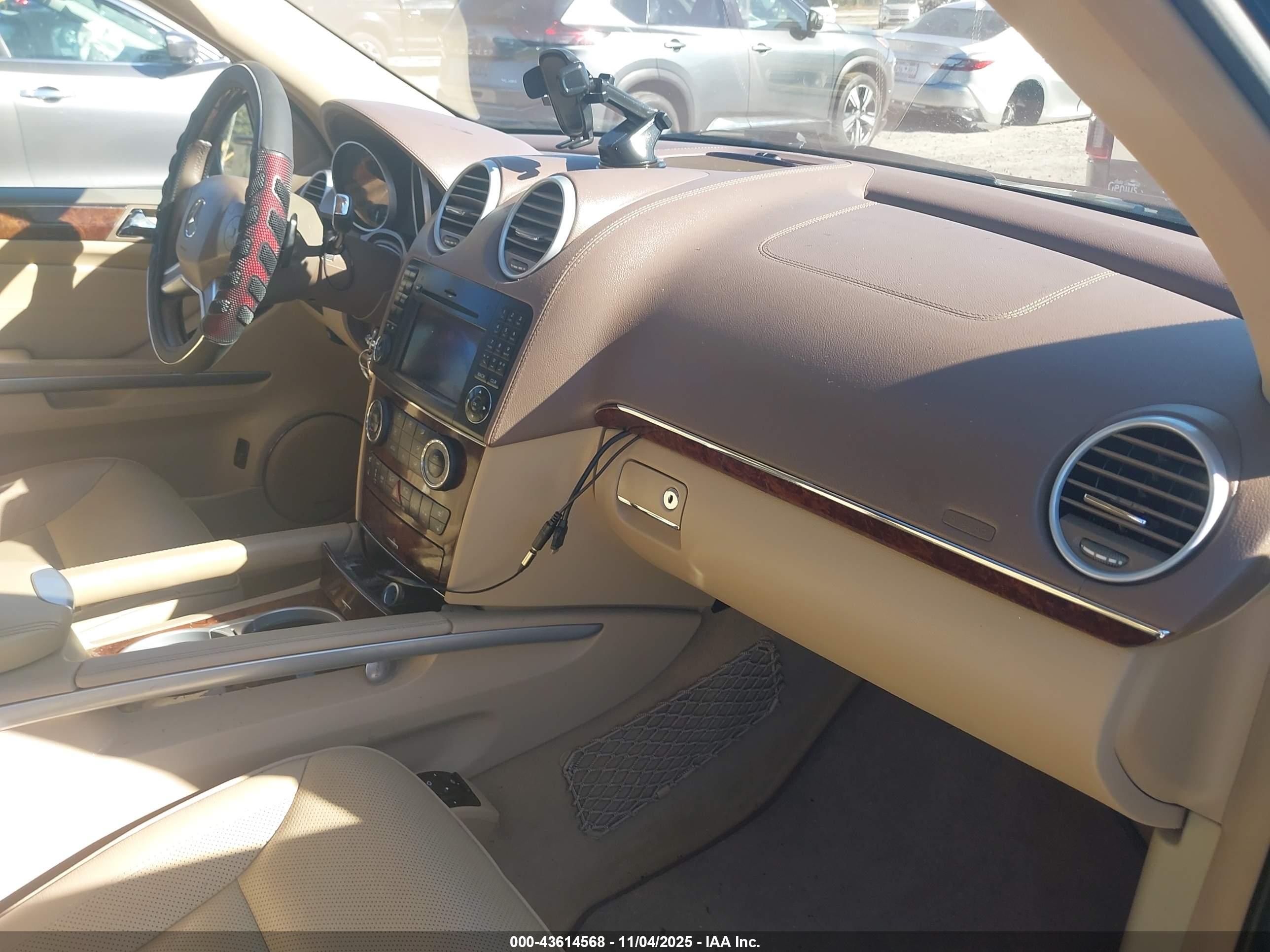 MERCEDES-BENZ GL image 5