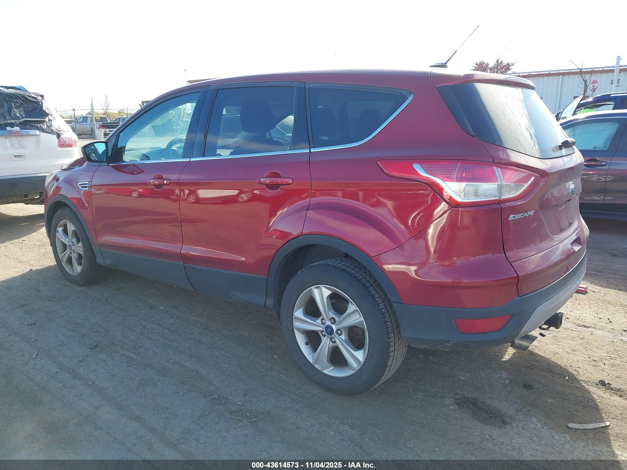 FORD ESCAPE image 3
