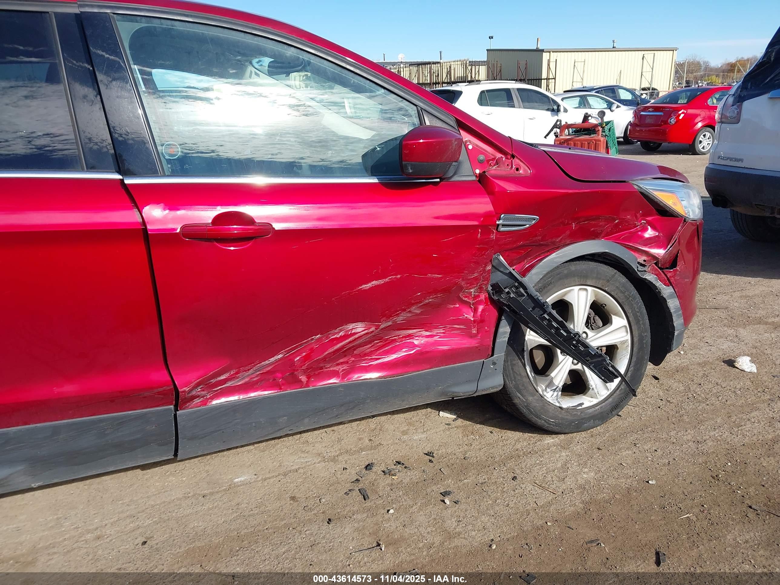FORD ESCAPE image 6