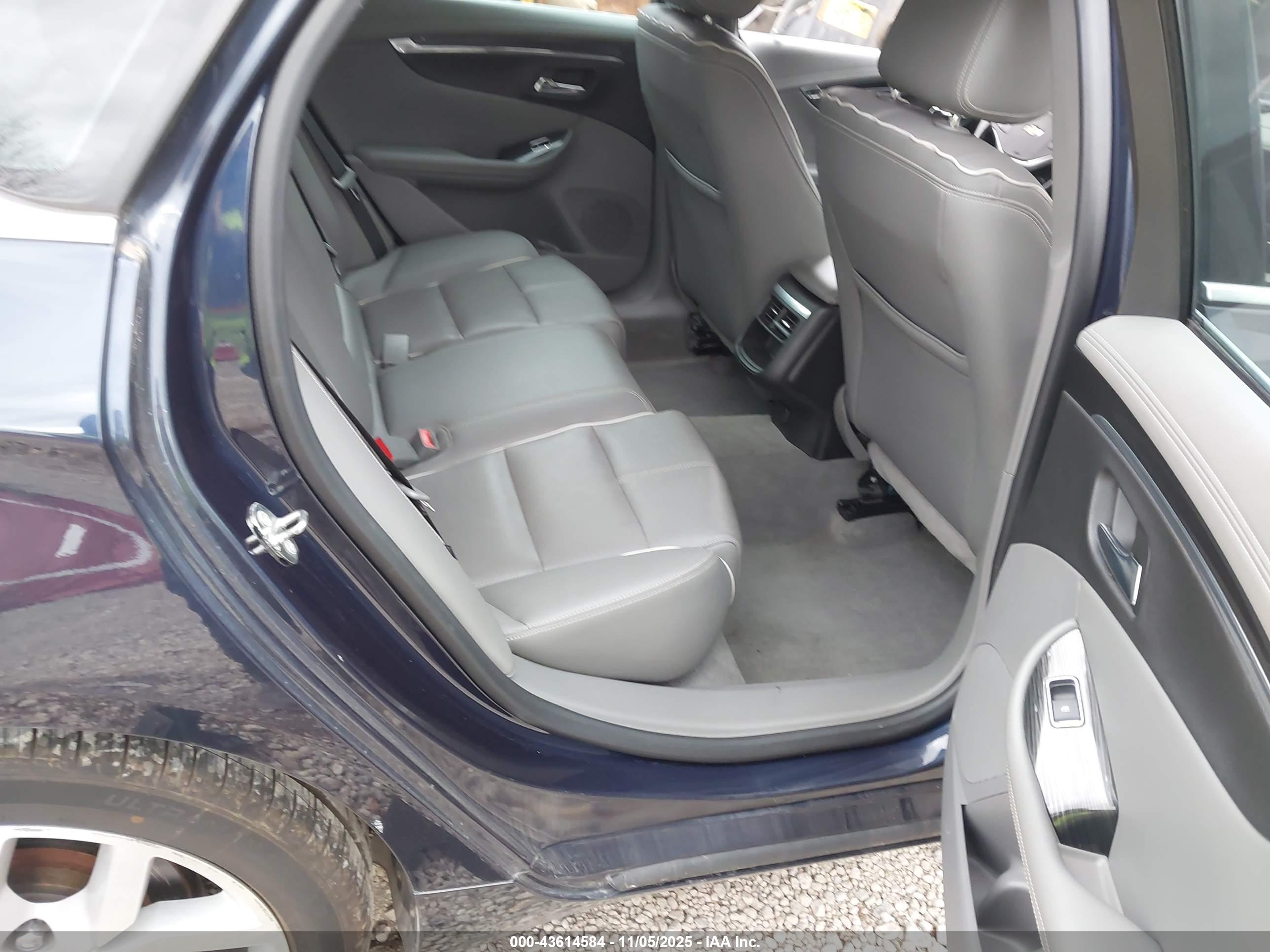 CHEVROLET IMPALA image 8