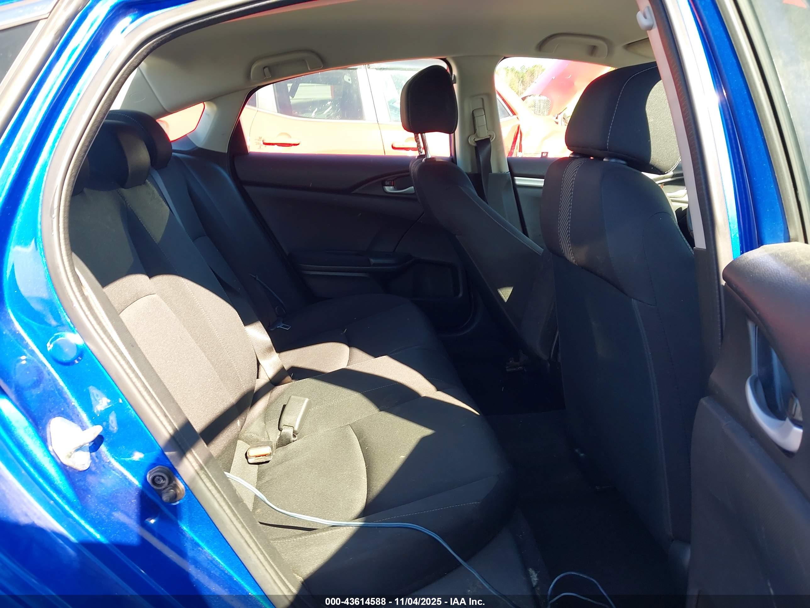 HONDA CIVIC image 8