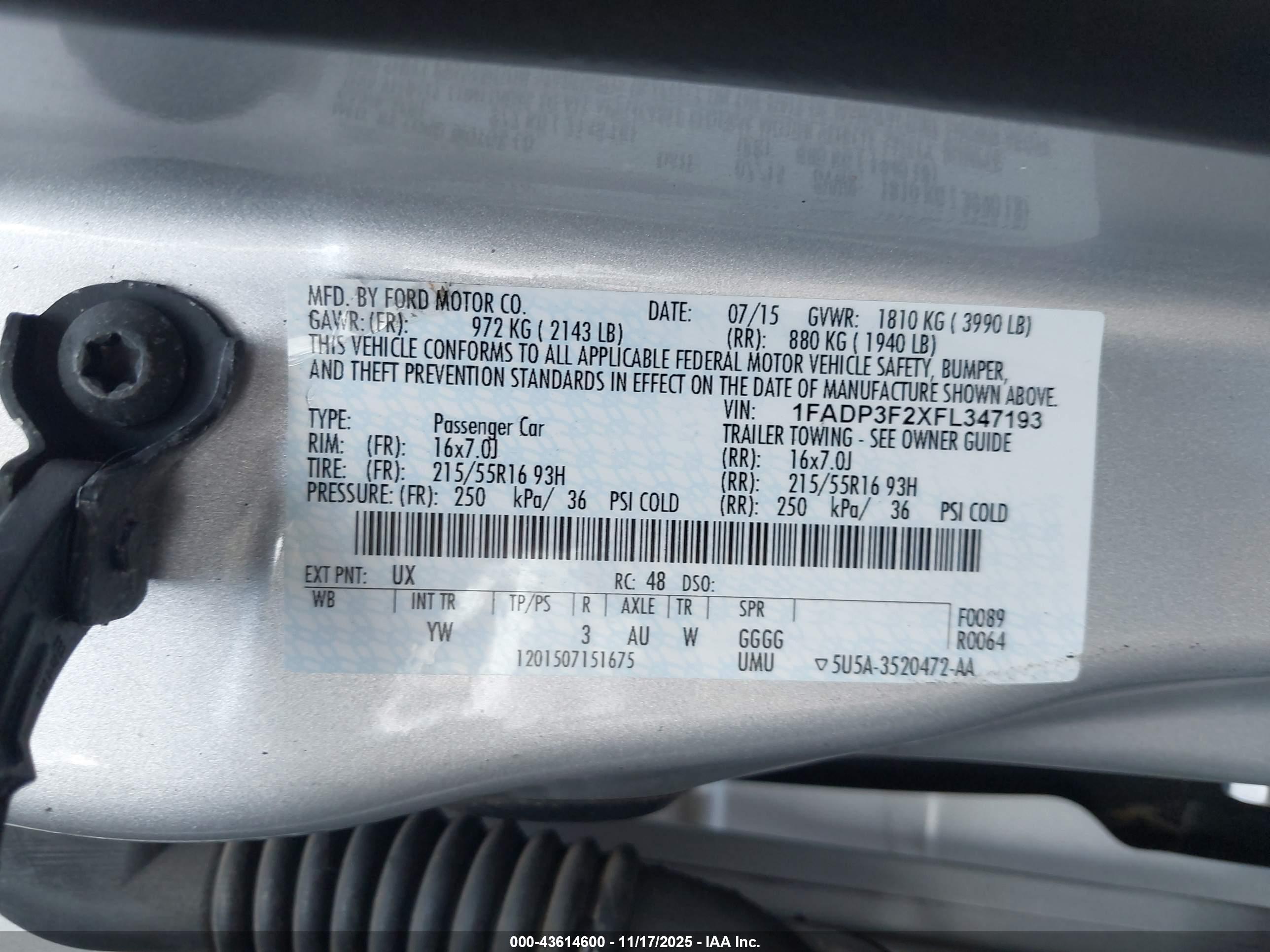 FORD FOCUS image 9