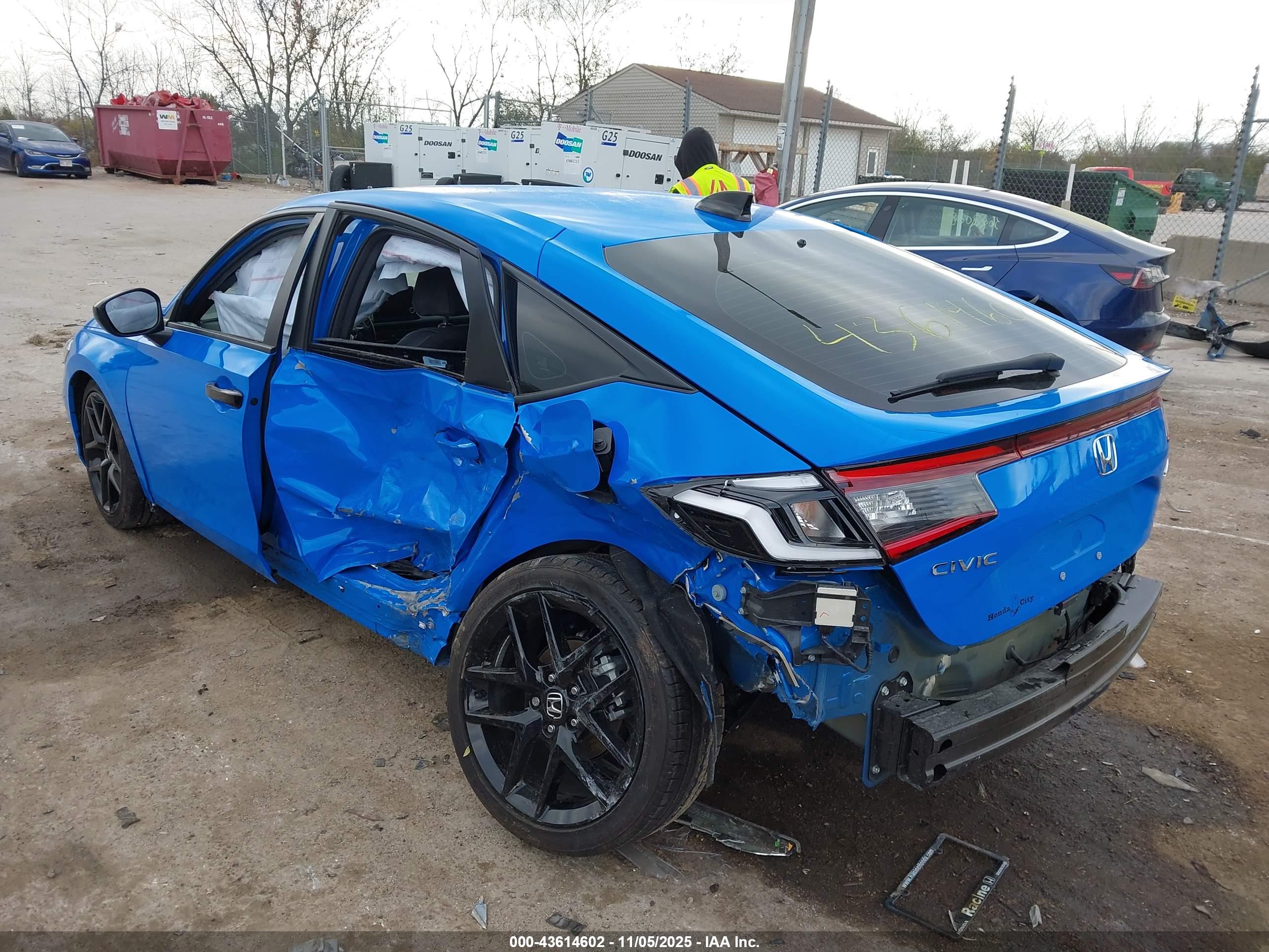 HONDA CIVIC image 3