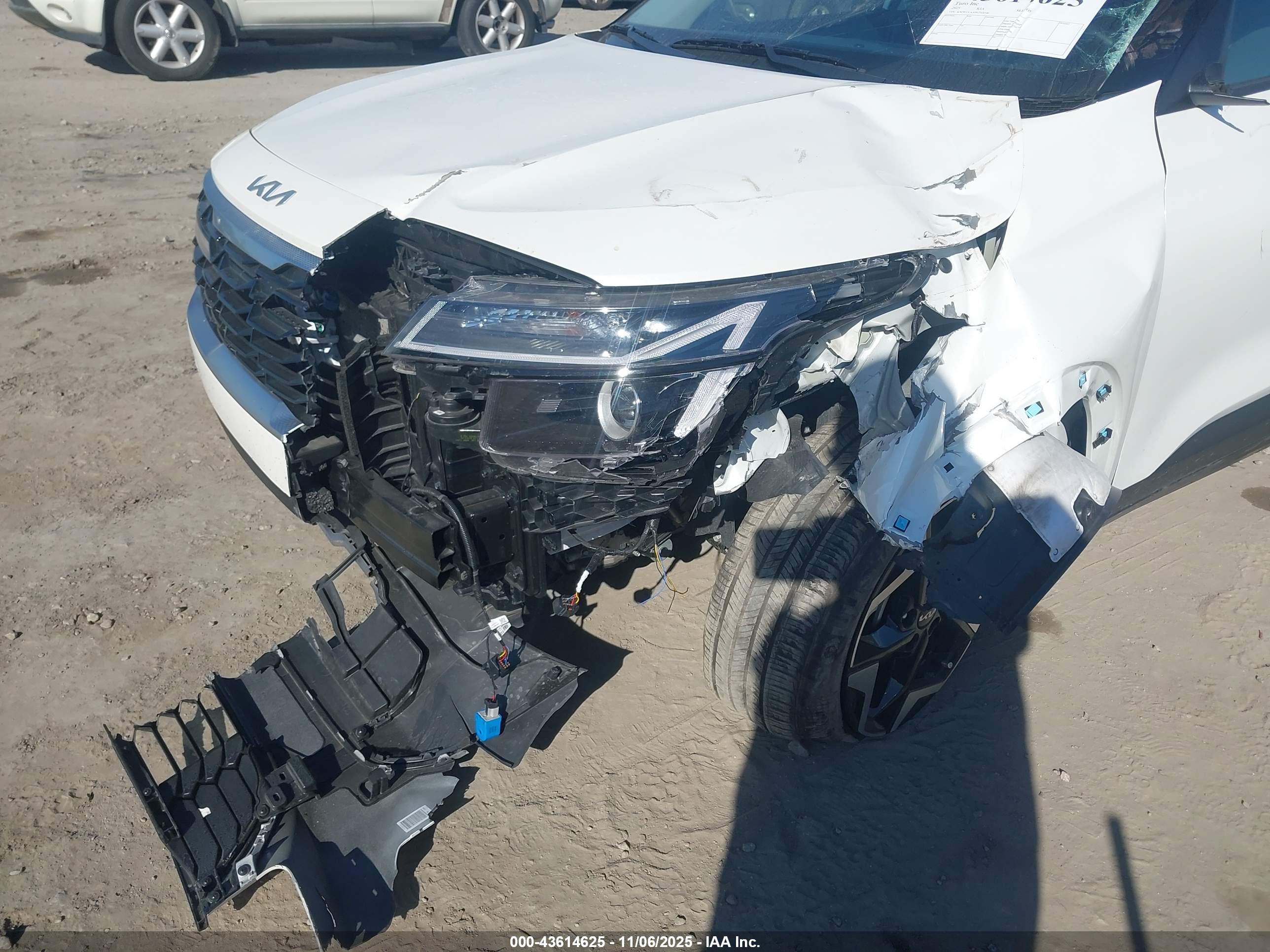 KIA SELTOS image 6