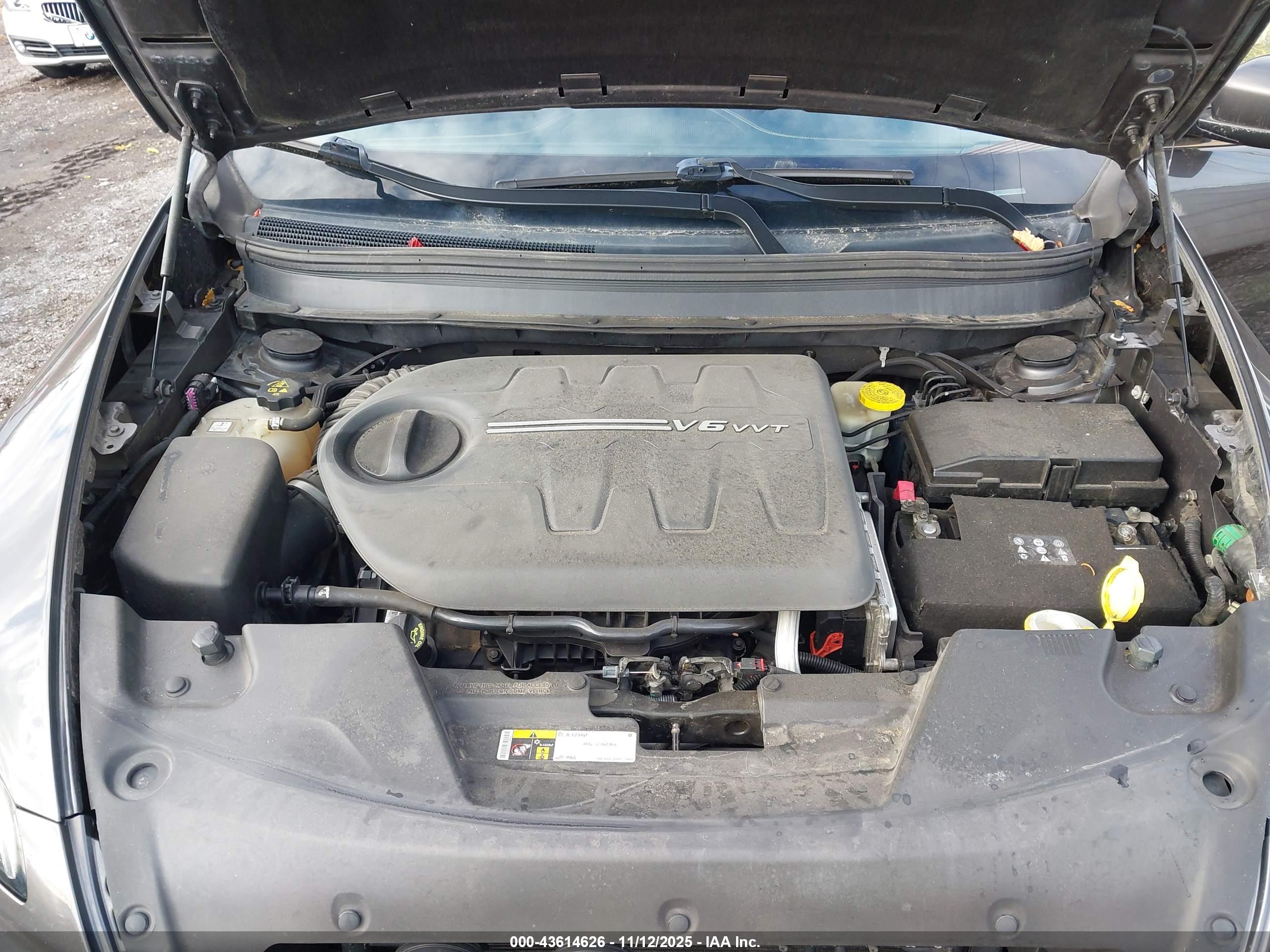 JEEP CHEROKEE image 10