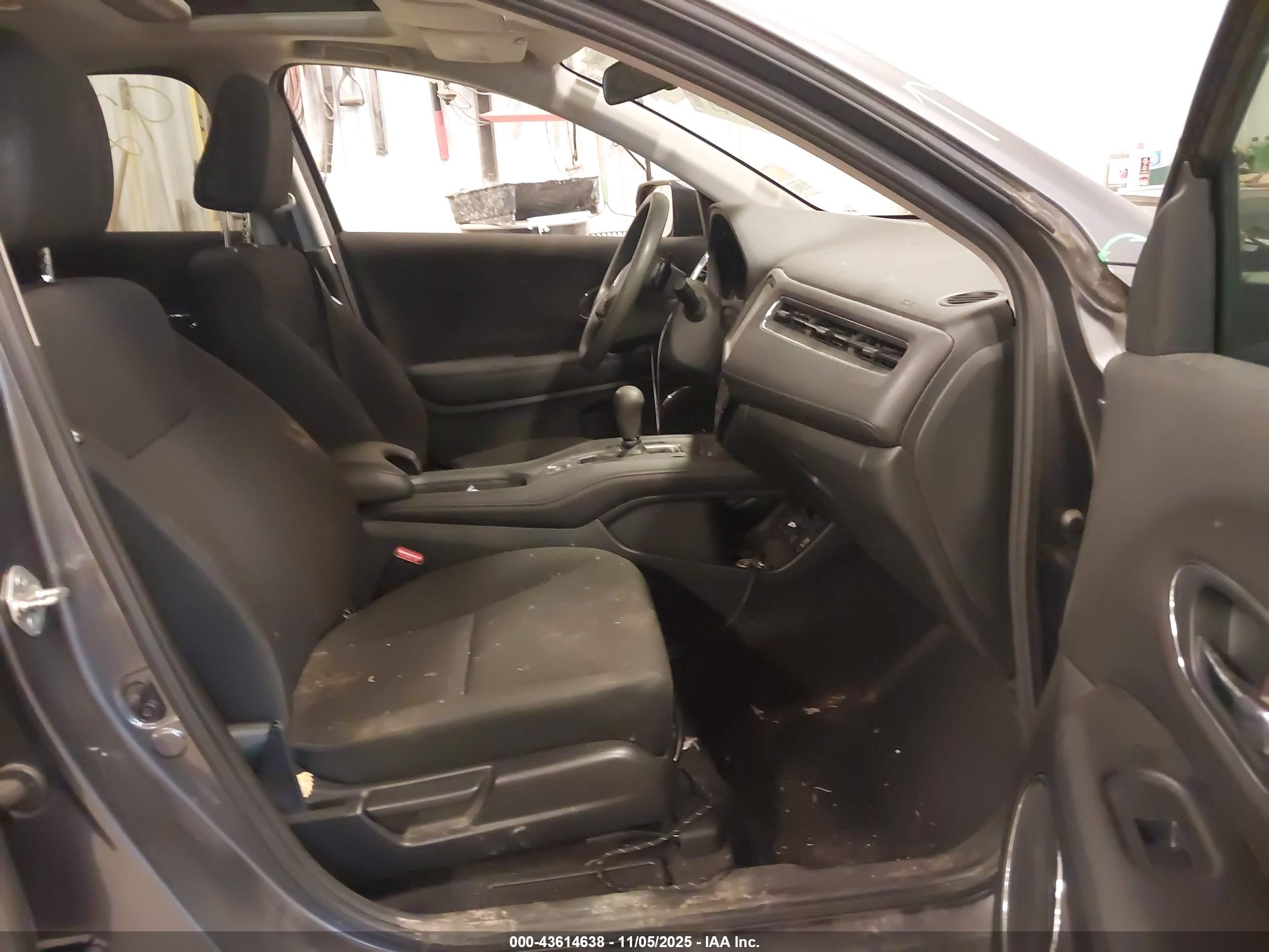 HONDA HR-V image 5