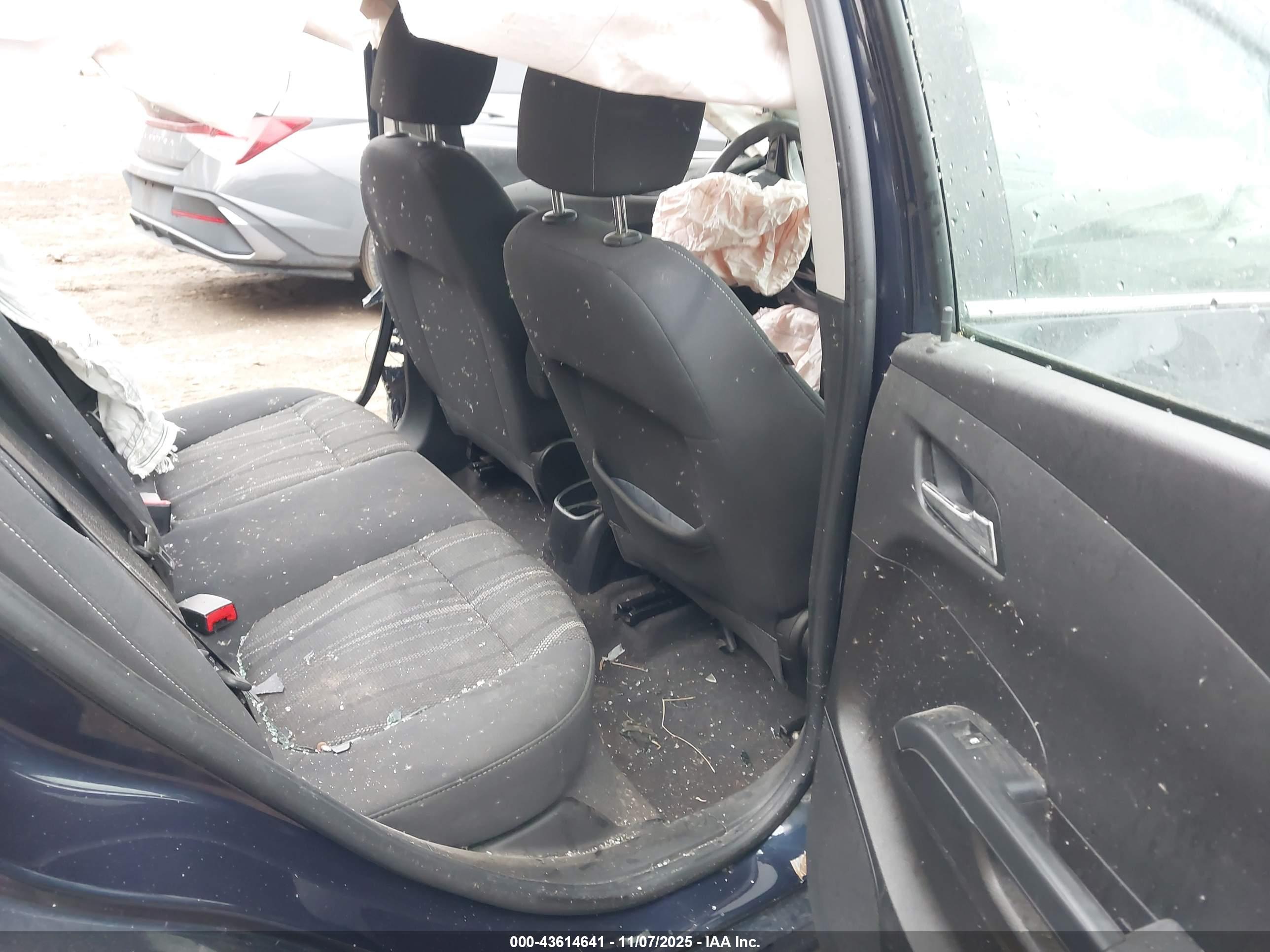 CHEVROLET SONIC image 8