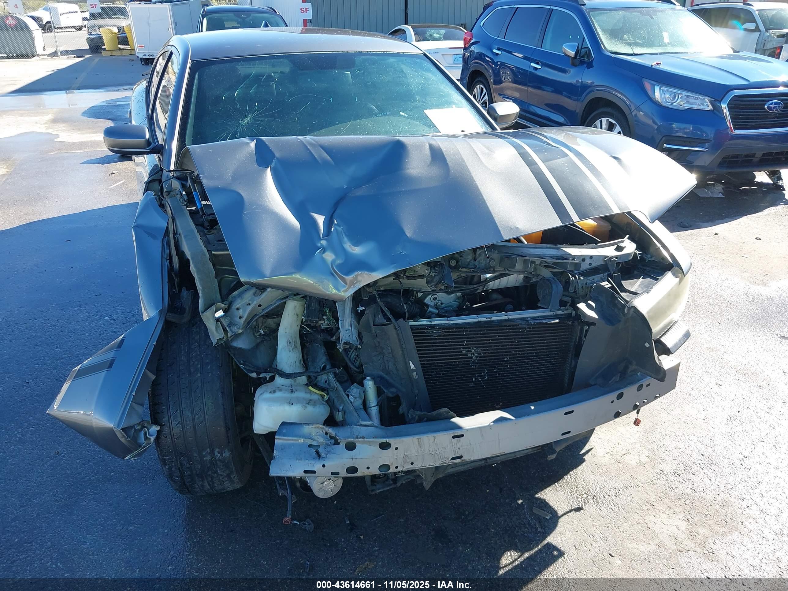 DODGE CHARGER image 6