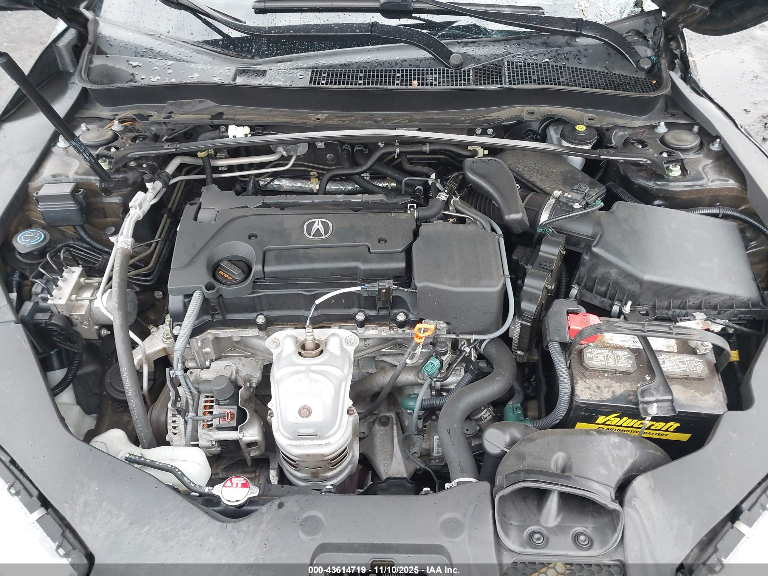 ACURA TLX image 10