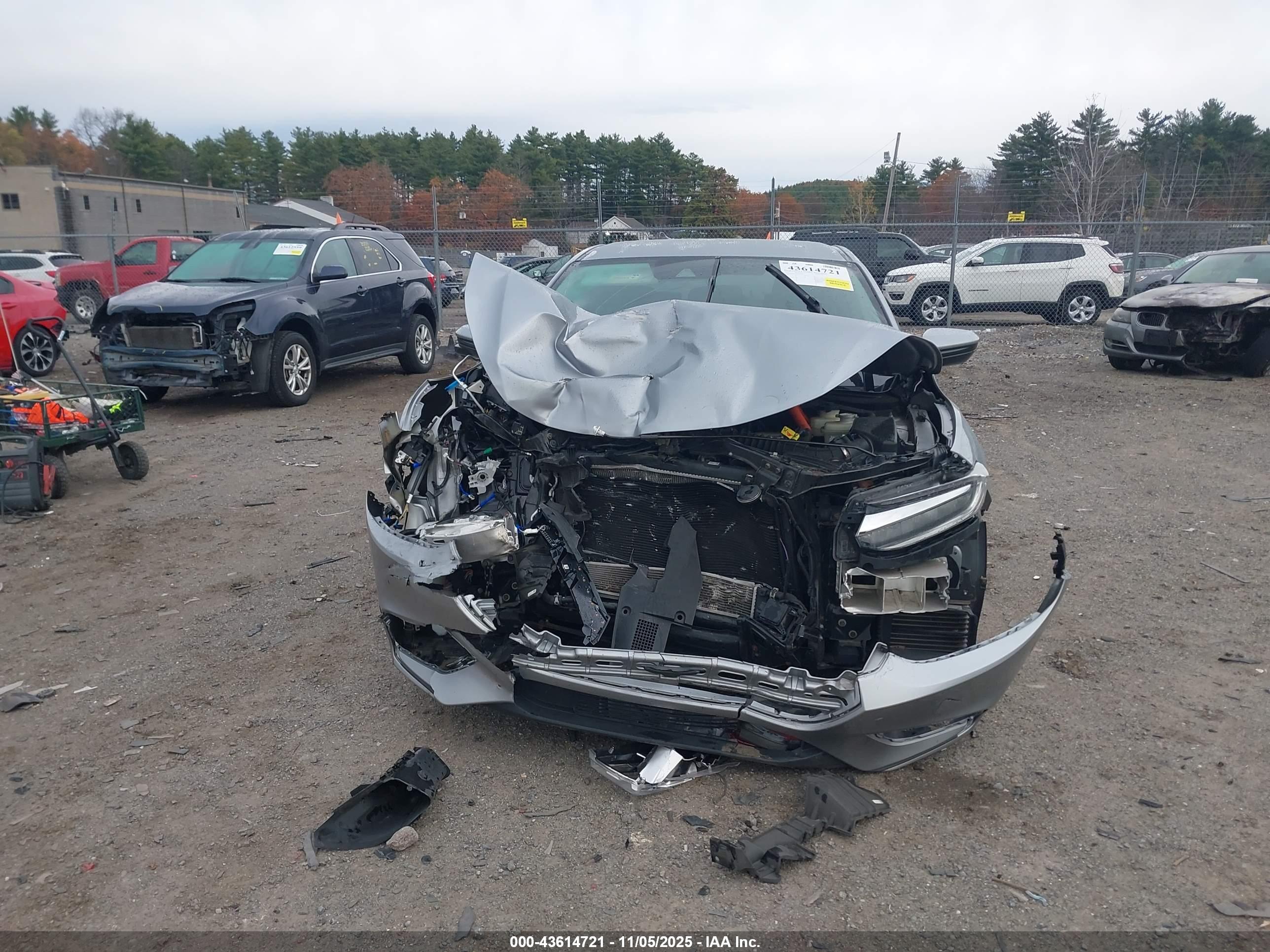 HONDA INSIGHT image 6