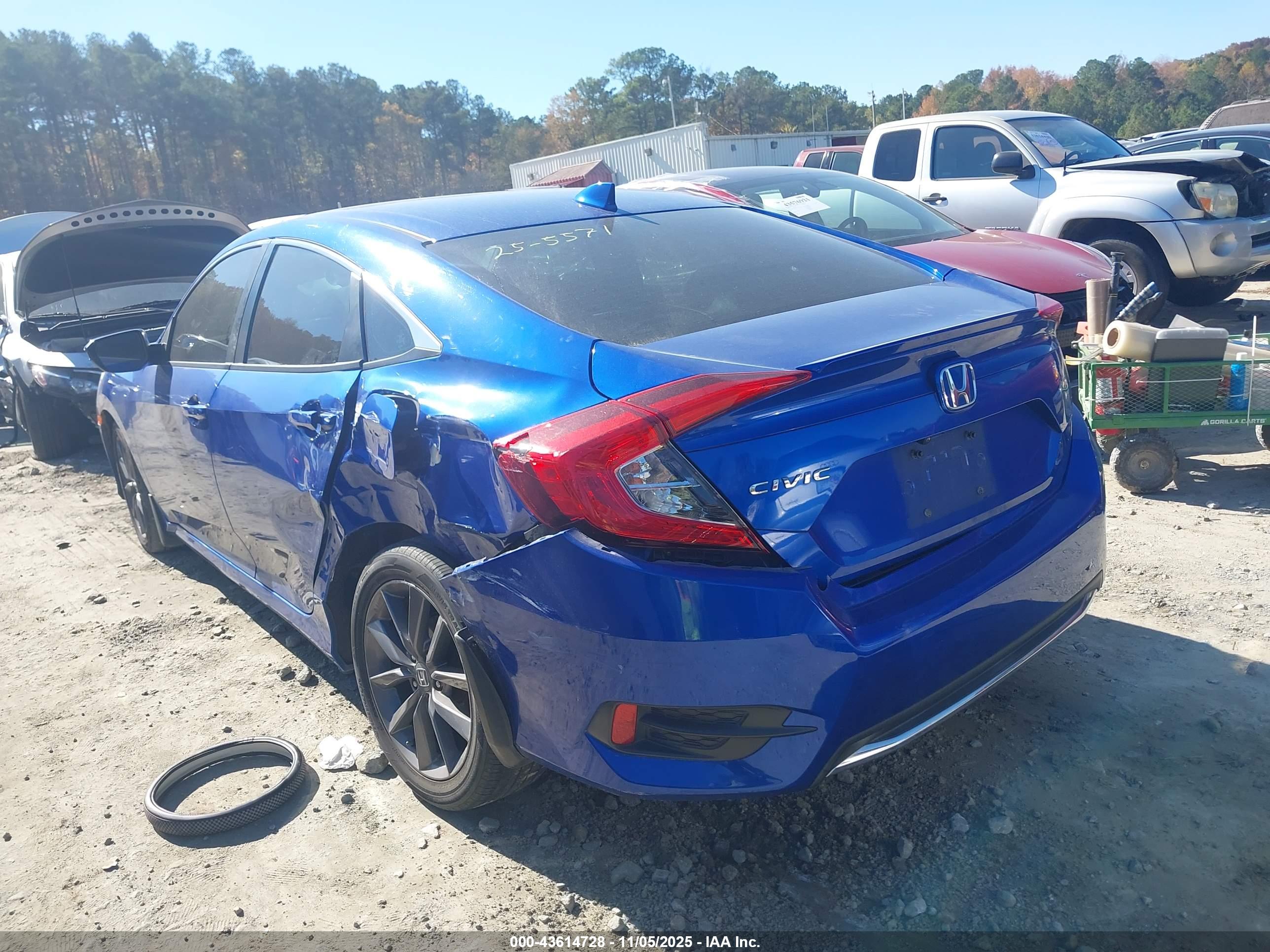 HONDA CIVIC image 3