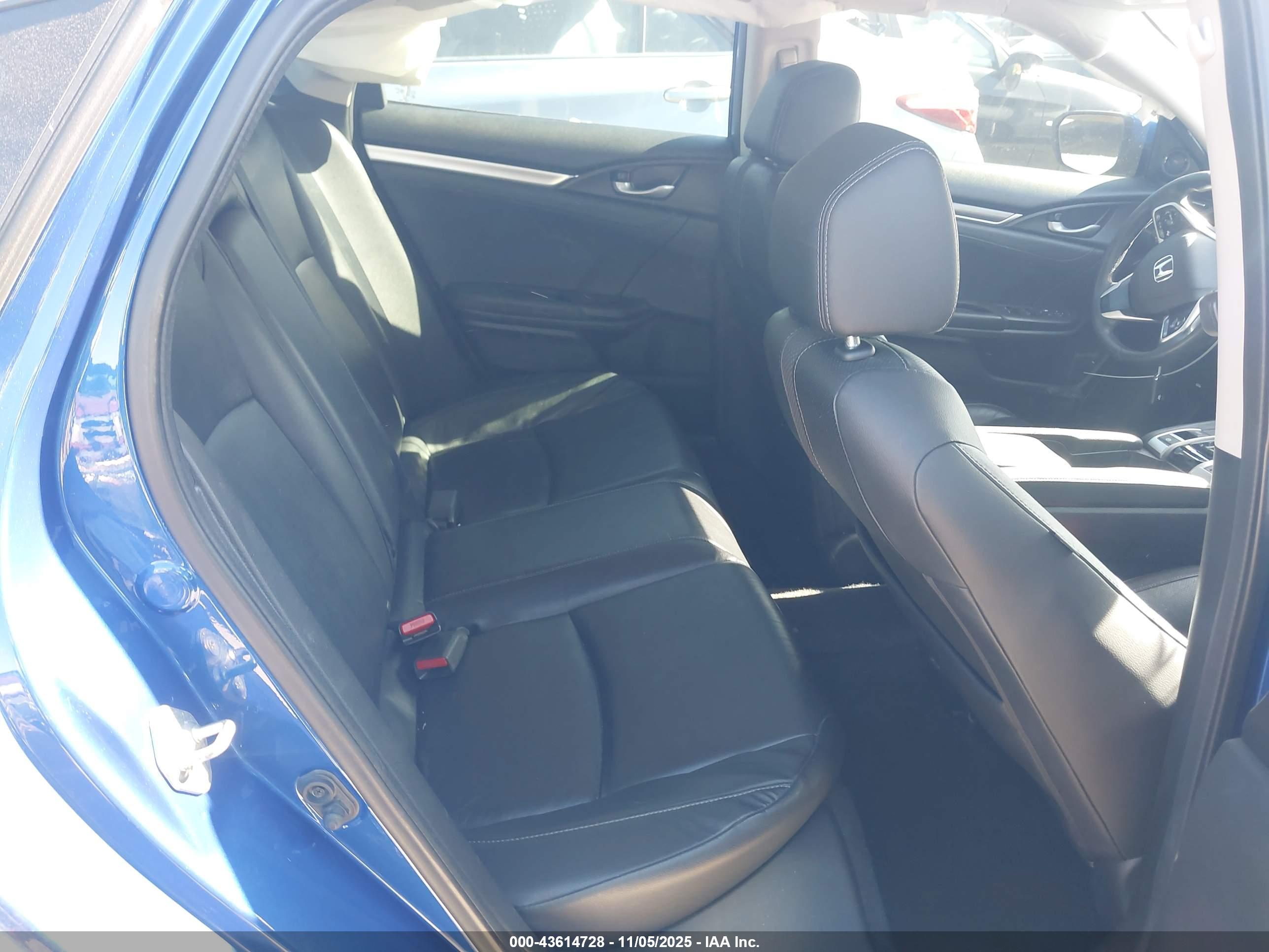 HONDA CIVIC image 8