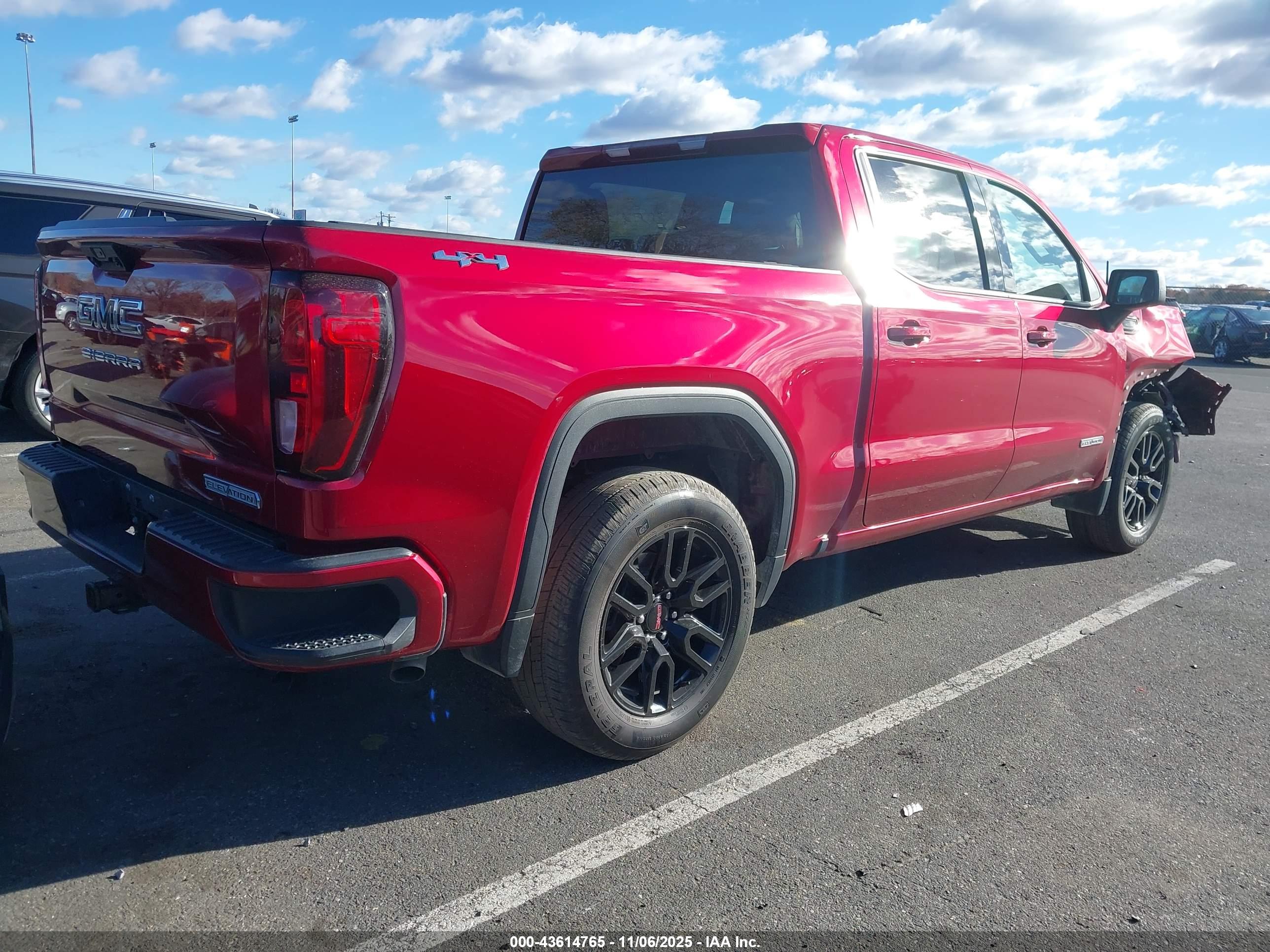 GMC SIERRA image 4